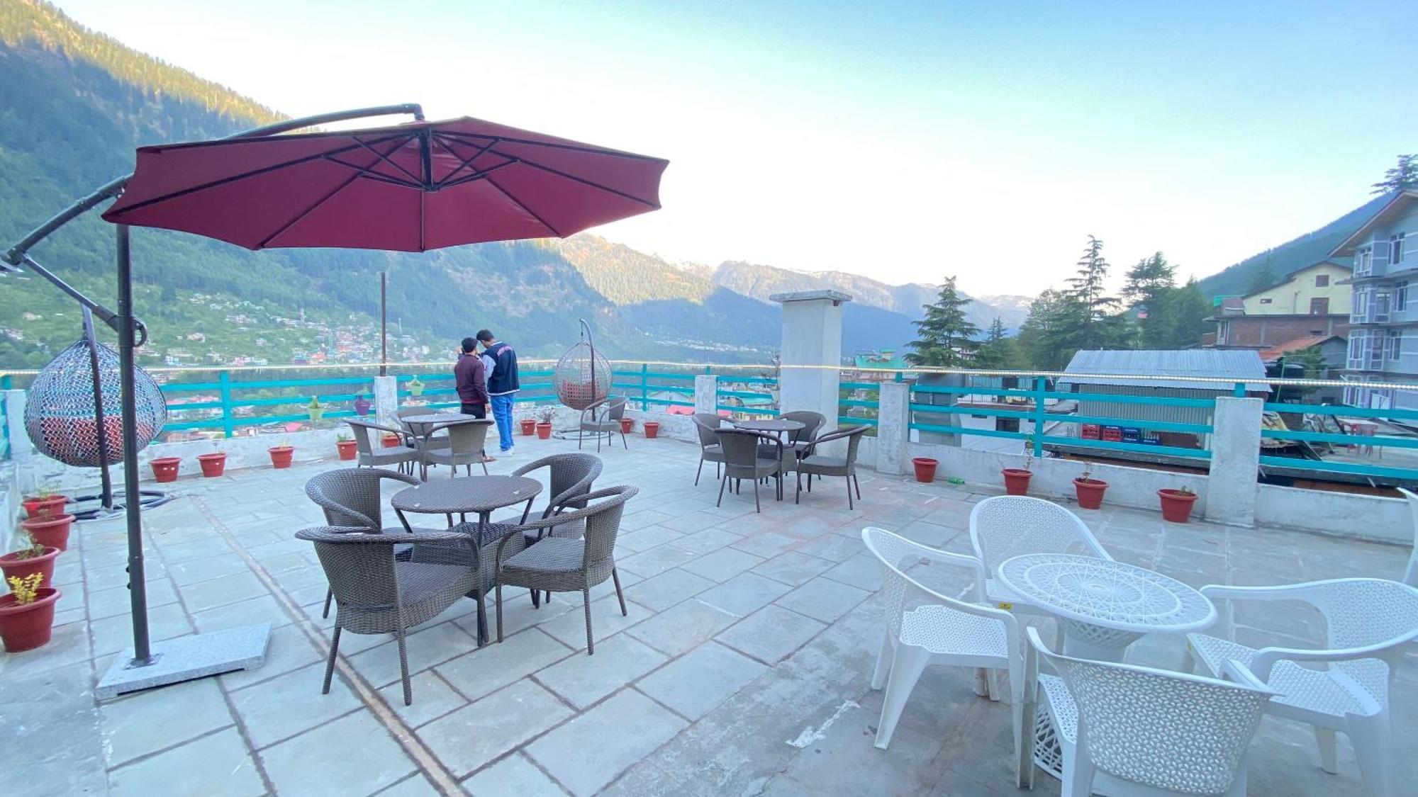 Meadows Grass Hotel Manali (Himachal Pradesh)
