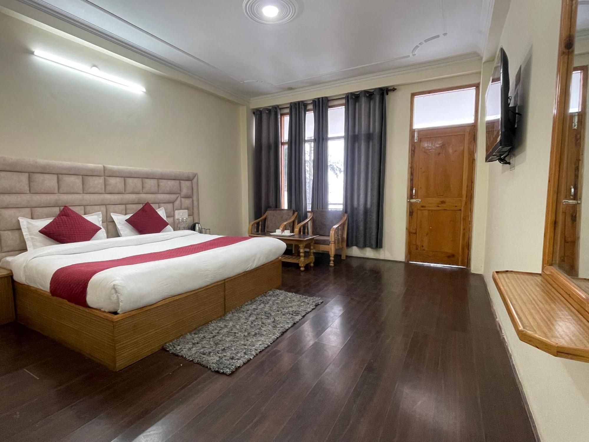 Celebriti By London Vista - Old Hotel 4*