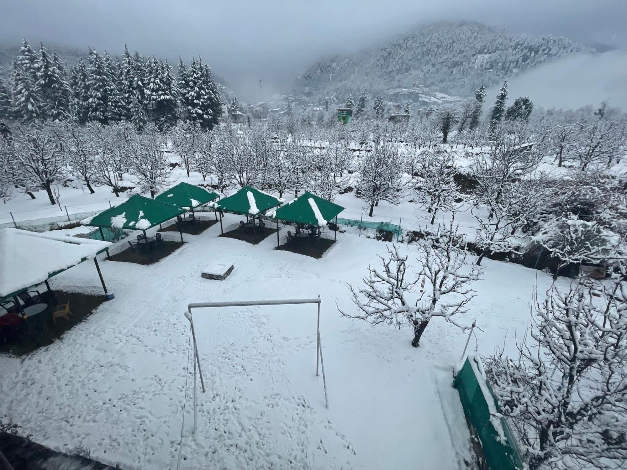 Celebriti By London Vista - Old Hotel Manali (Himachal Pradesh)