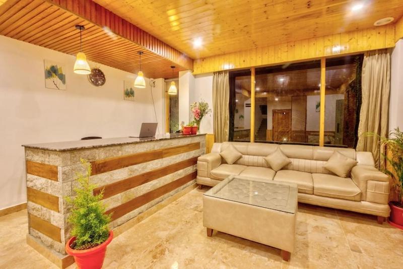 Kumta Hotel Manali (Himachal Pradesh)