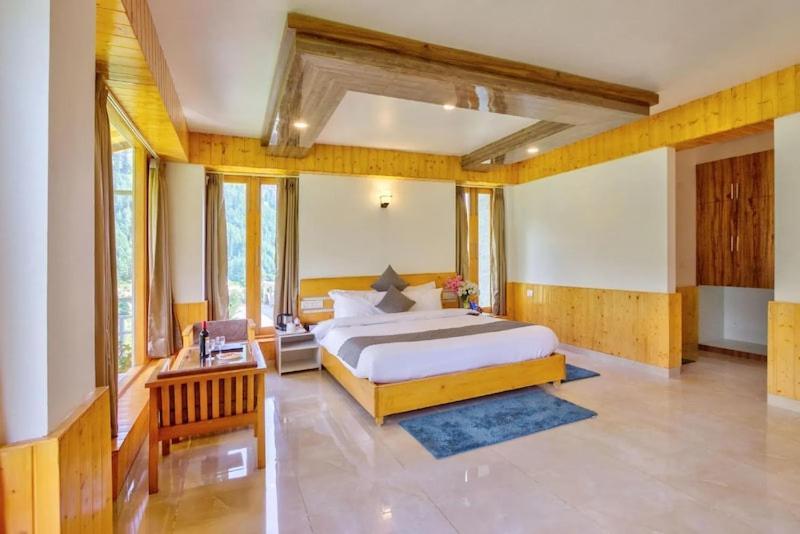 Kumta Hotel Manali (Himachal Pradesh)
