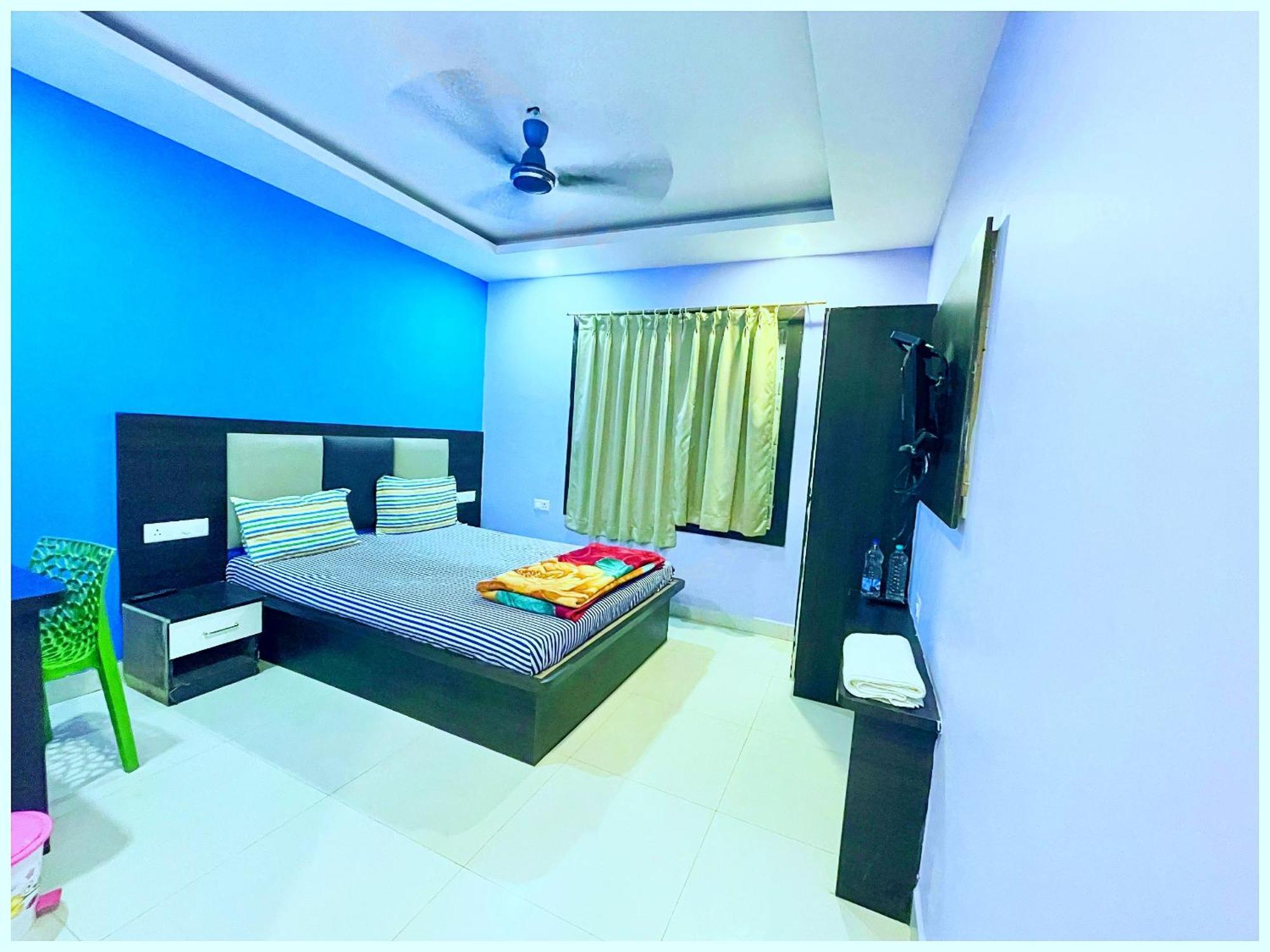 Hotel H A R M O N I Near River And Temple Manali (Himachal Pradesh)