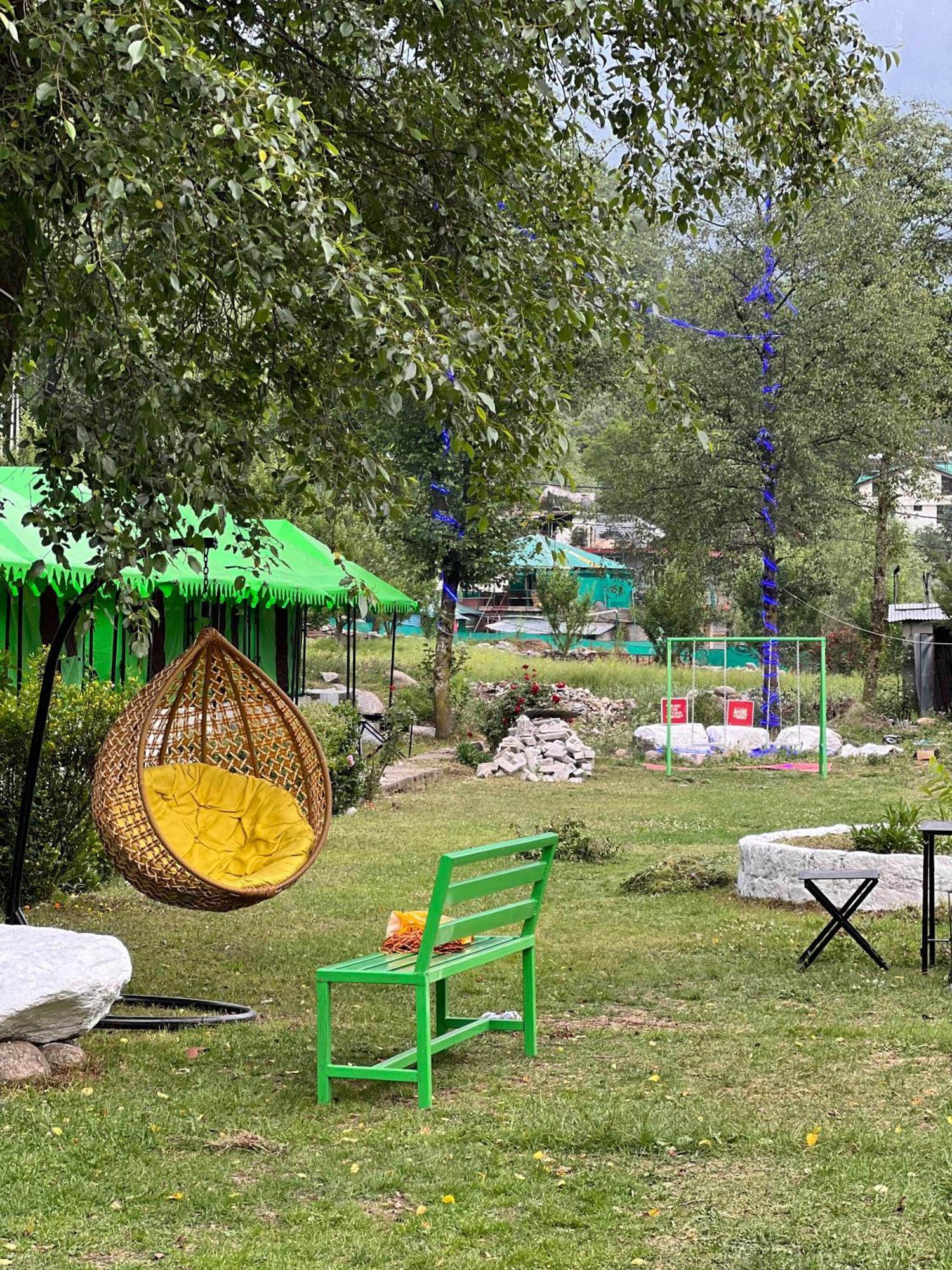 Hotel Himalayan Riverside Swiss #riverside #big Garden #parking #bonffire #music #budget Friendly #adventure Manali (Himachal Pradesh)