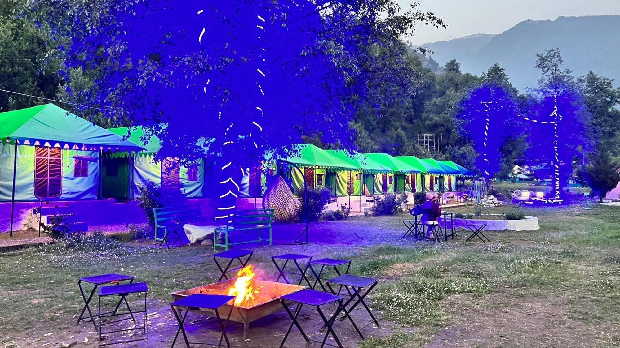 Himalayan Riverside Swiss #riverside #big Garden #parking #bonffire #music #budget Friendly #adventure