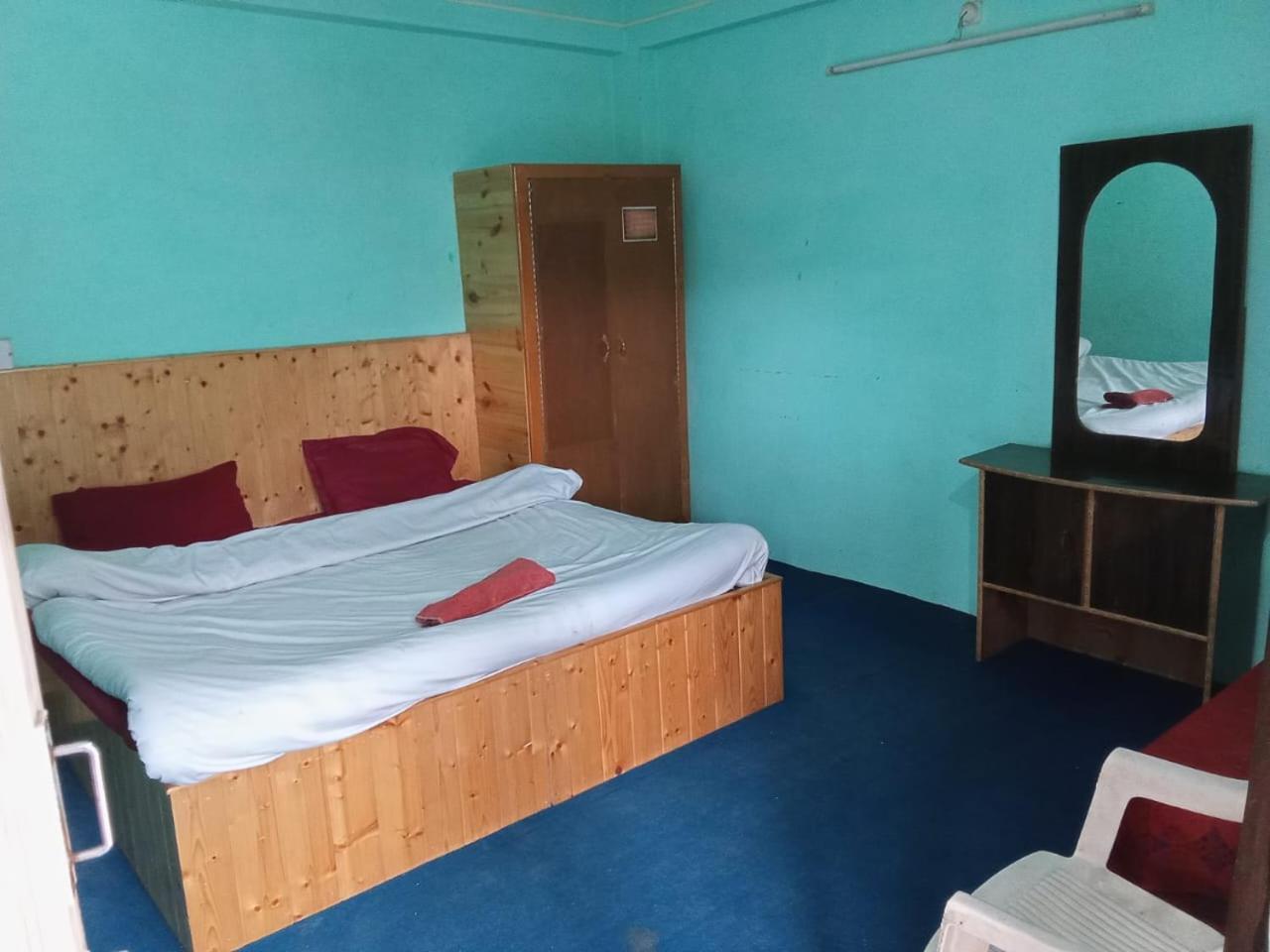 Hotel Apple Field House 3*