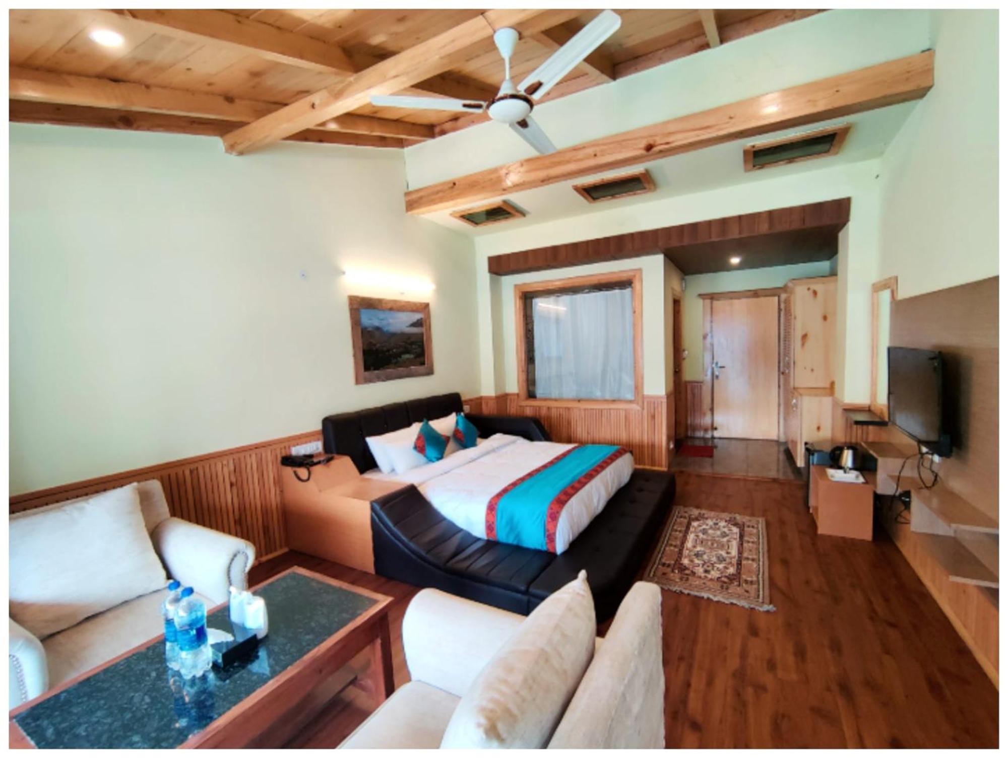 T H E - B D - R E S O R T - Free Parking - Jungle Safari And Restaurant Facilities -luxury & Spacious - Premium In Hotel 4*