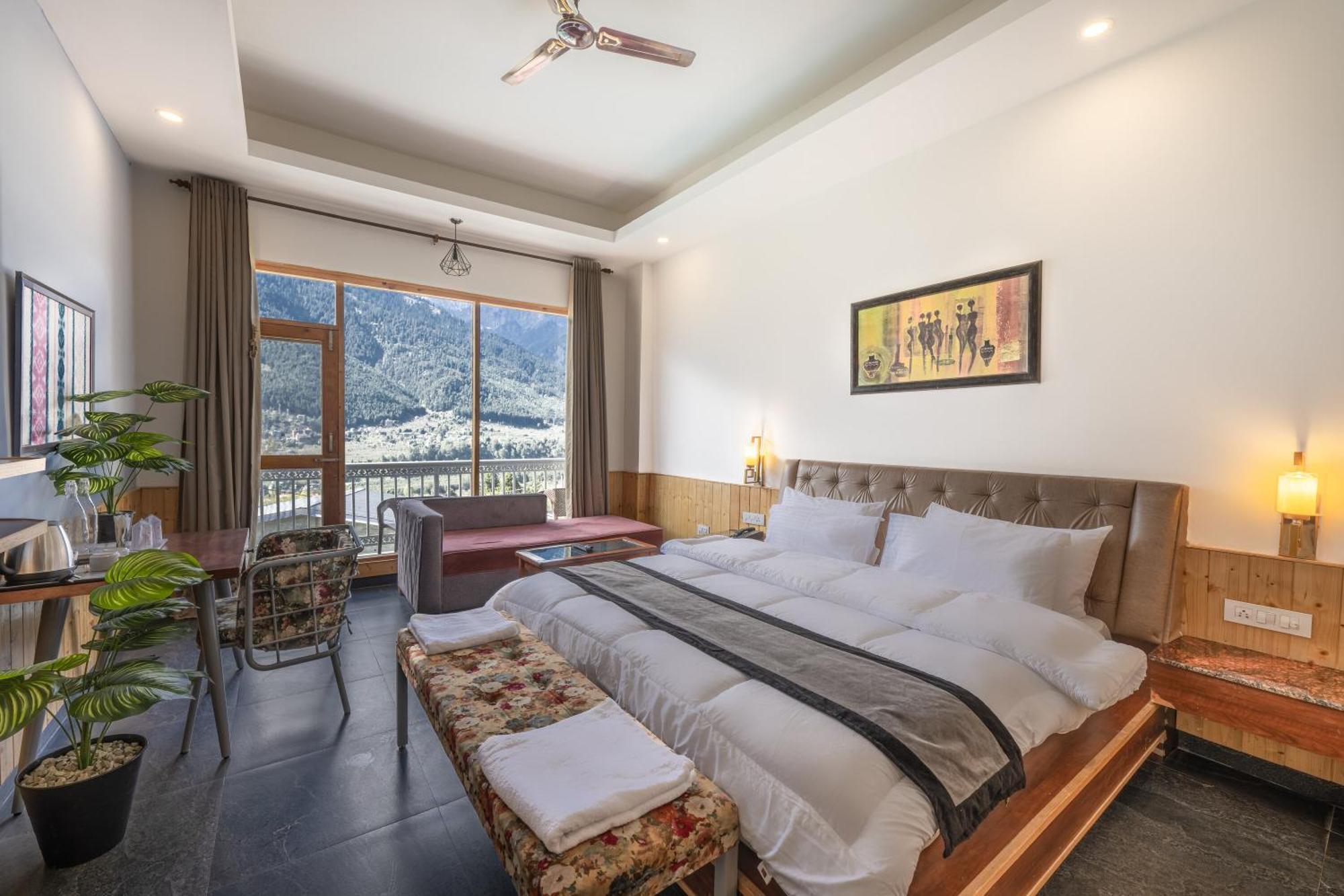 Echor Himalayan Heights 4*