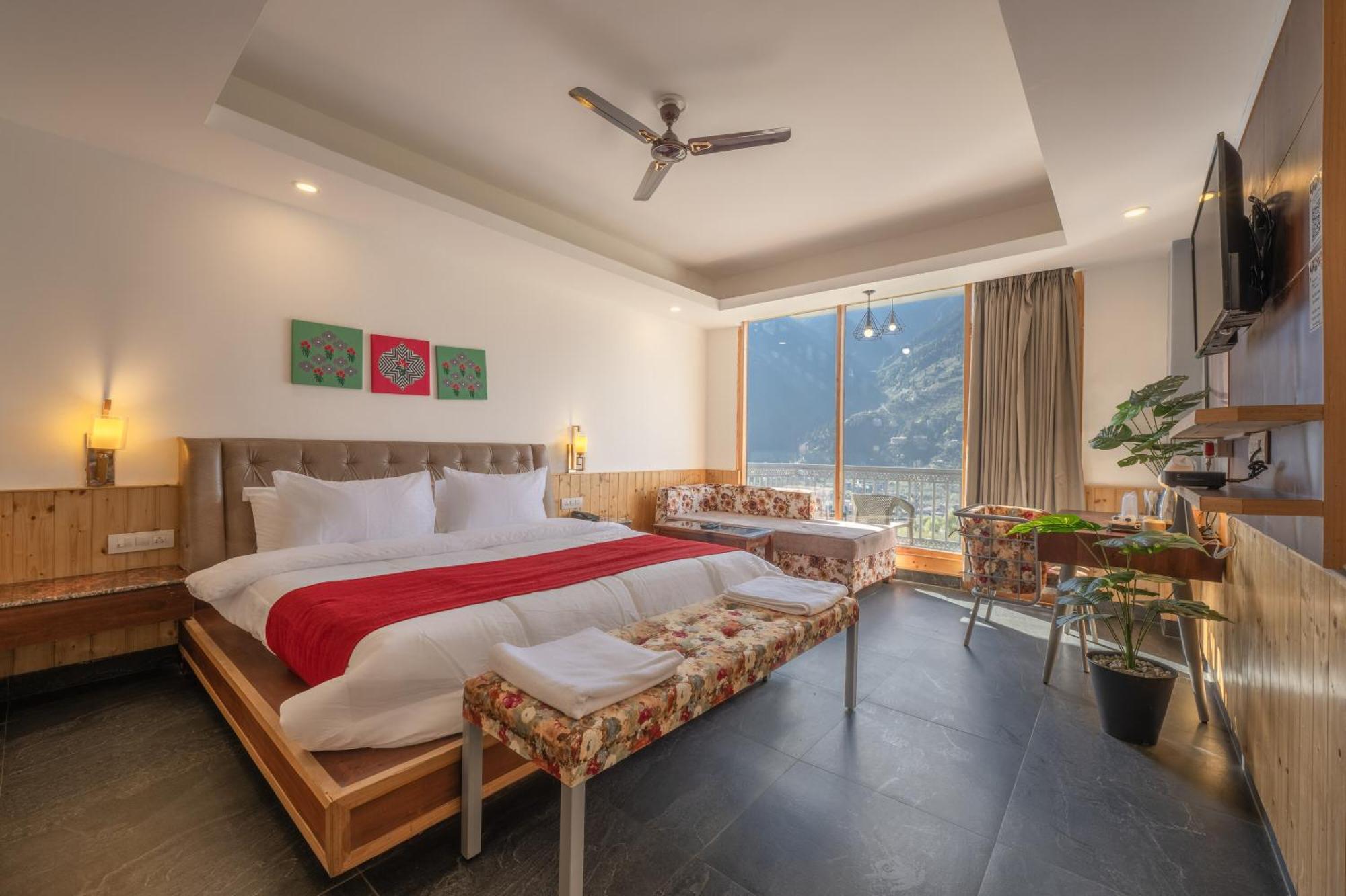 Hotel Echor Himalayan Heights 4*