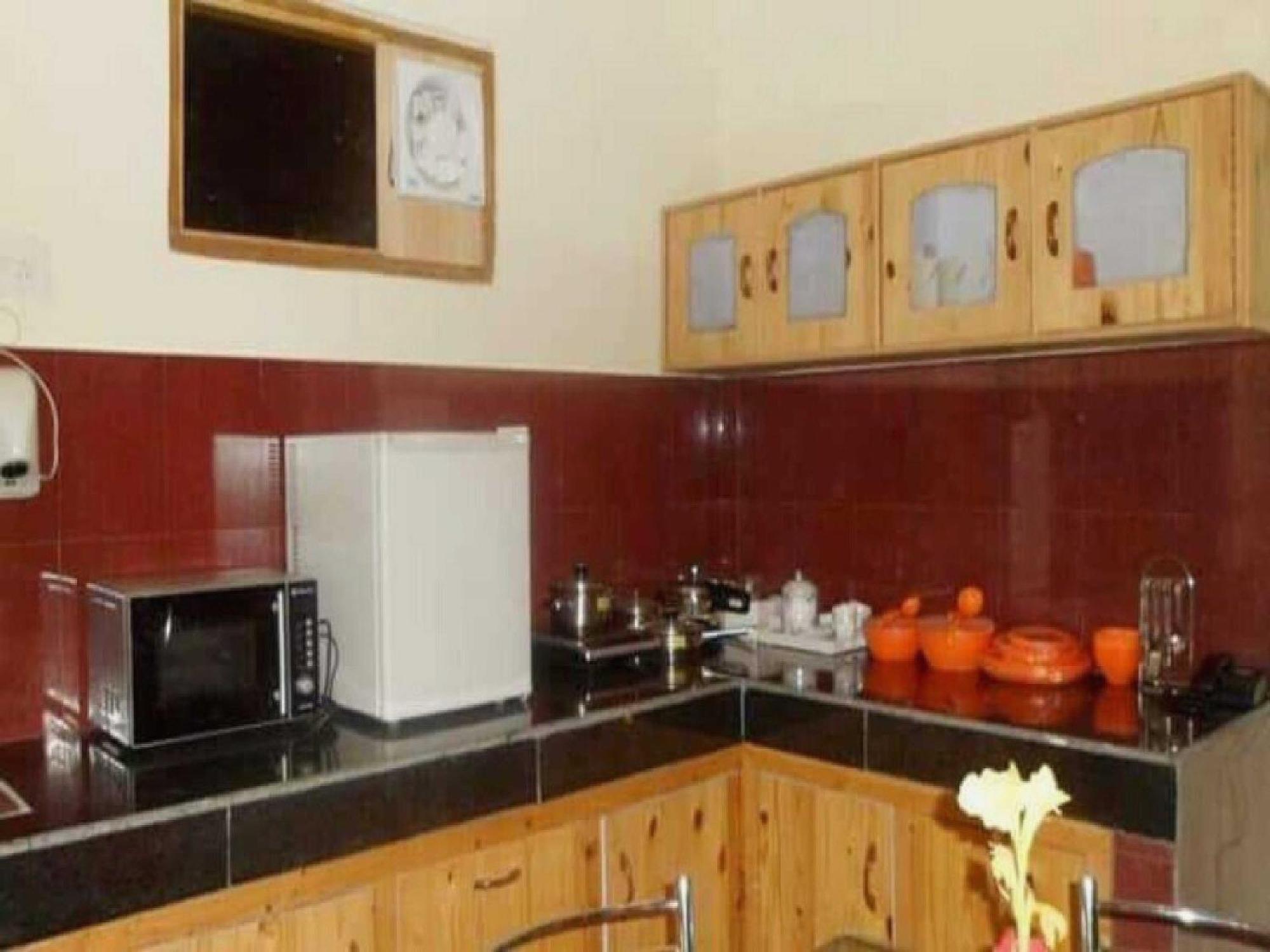 Hotel O Antriksh