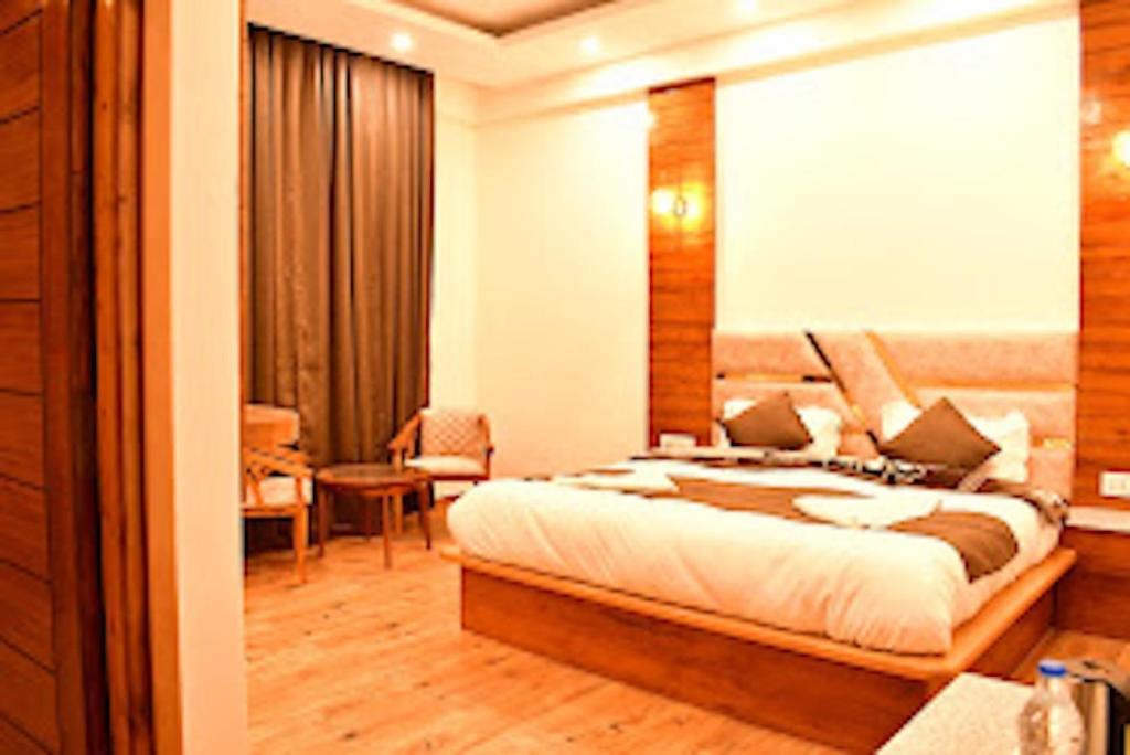 Mountain Majesty'S Inn Rooms & Restaurant 3*