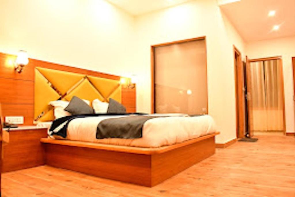 Mountain Majesty'S Inn Rooms & Restaurant 3* Manali (Himachal Pradesh)