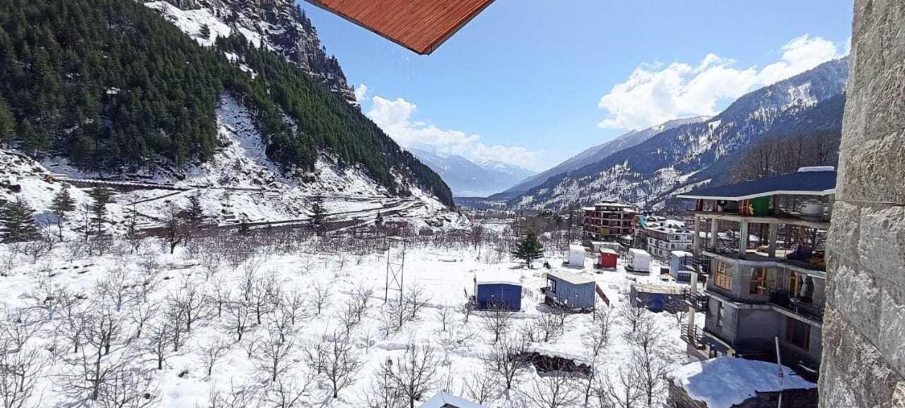 Treebo Premium Silverstone With Mountain Valley View Hotel Manali (Himachal Pradesh)