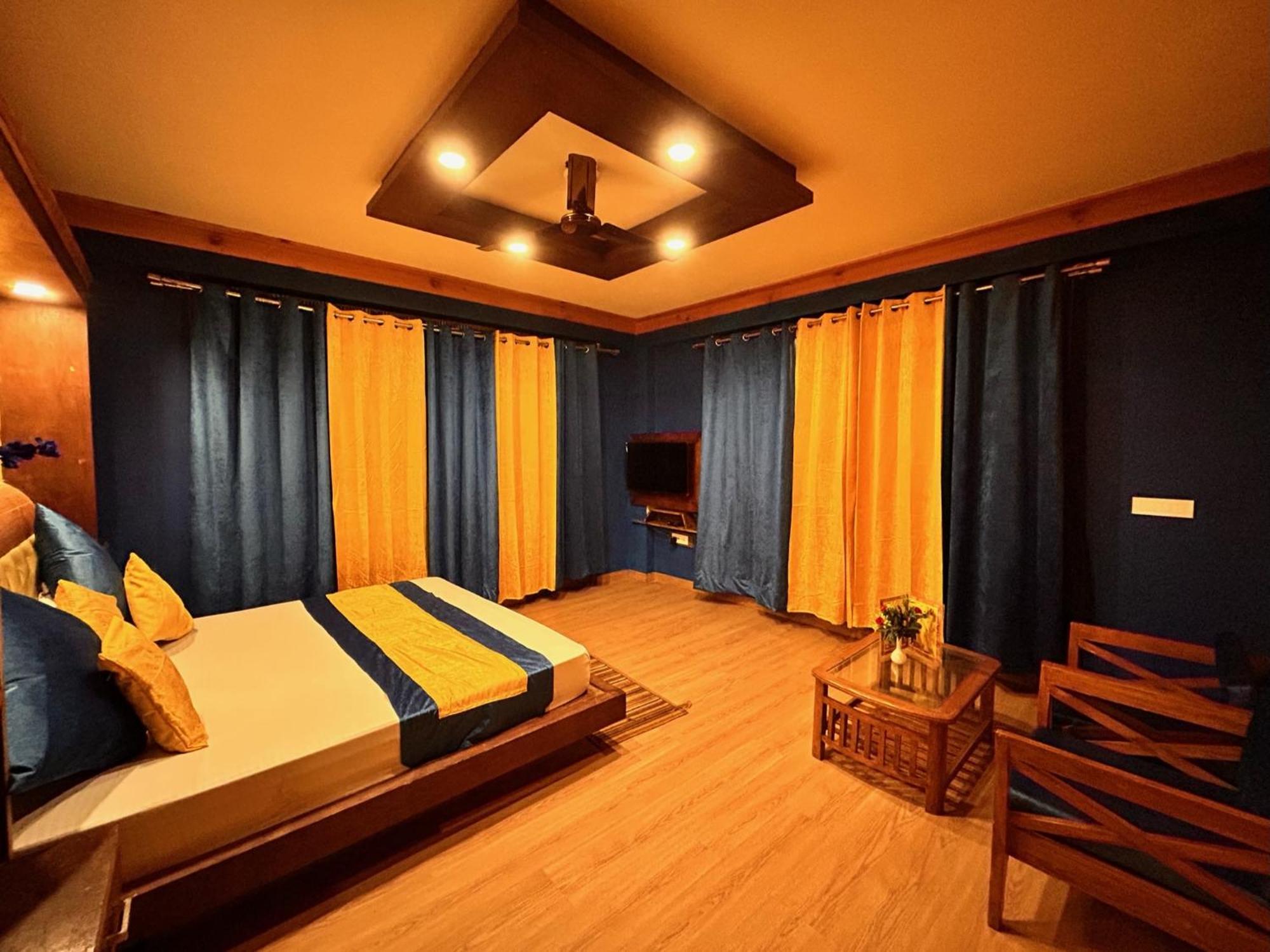 Hotel Tanglewood Manali (Himachal Pradesh)