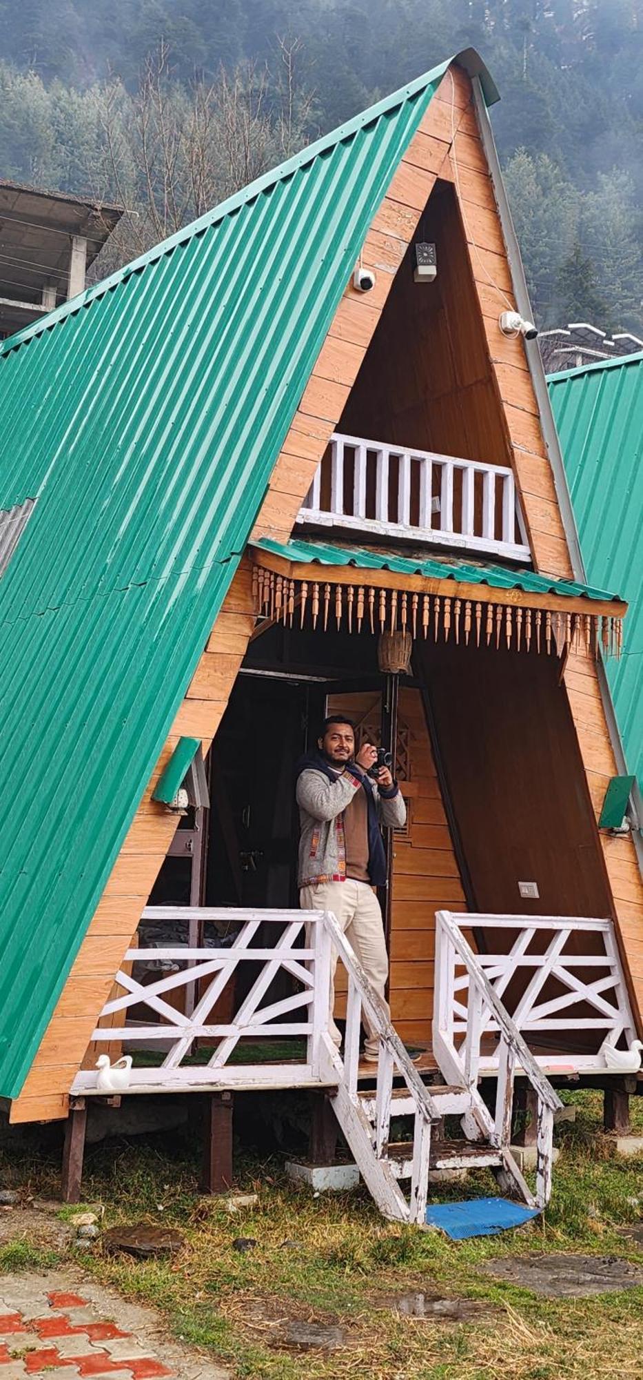 Kaira Huts Chalet Manali (Himachal Pradesh)