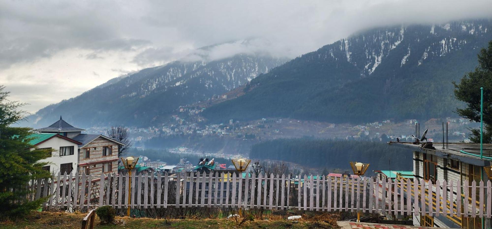 Kaira Huts Manali (Himachal Pradesh)