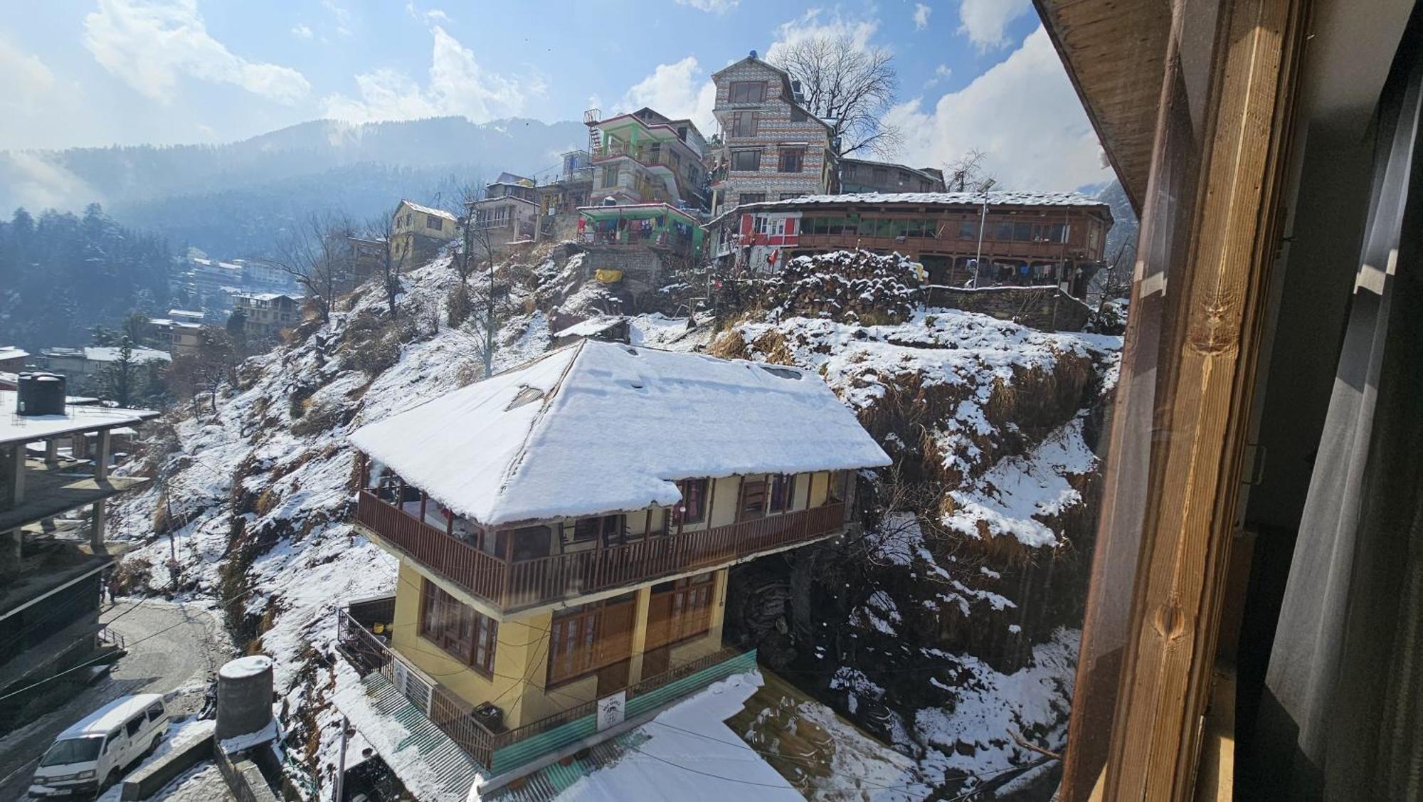 Hills House * Manali (Himachal Pradesh)