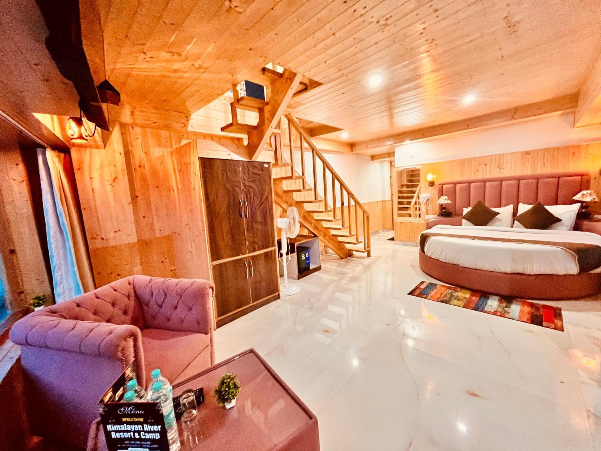 Himalayan Resort, - !!riverside !! Big Garden With Bonfire !! Guest Preferred !! Scenic River & Mountain View !! Big Parking !! Luxury Balcony !! Playing Zone !! Of The Year Manali (Himachal Pradesh)