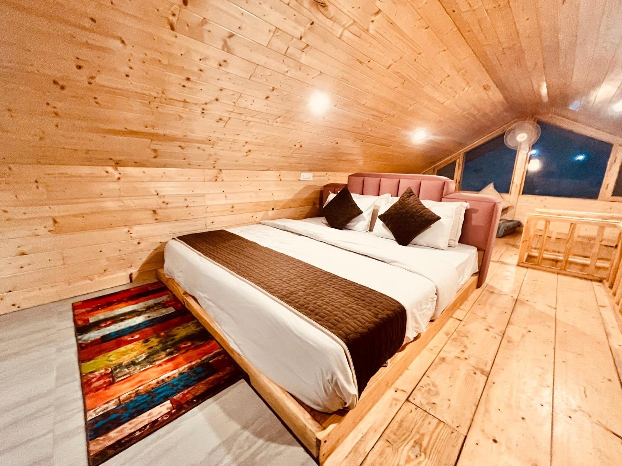 Hotel Himalayan Resort, - !!riverside !! Big Garden With Bonfire !! Guest Preferred !! Scenic River & Mountain View !! Big Parking !! Luxury Balcony !! Playing Zone !! Of The Year 4*