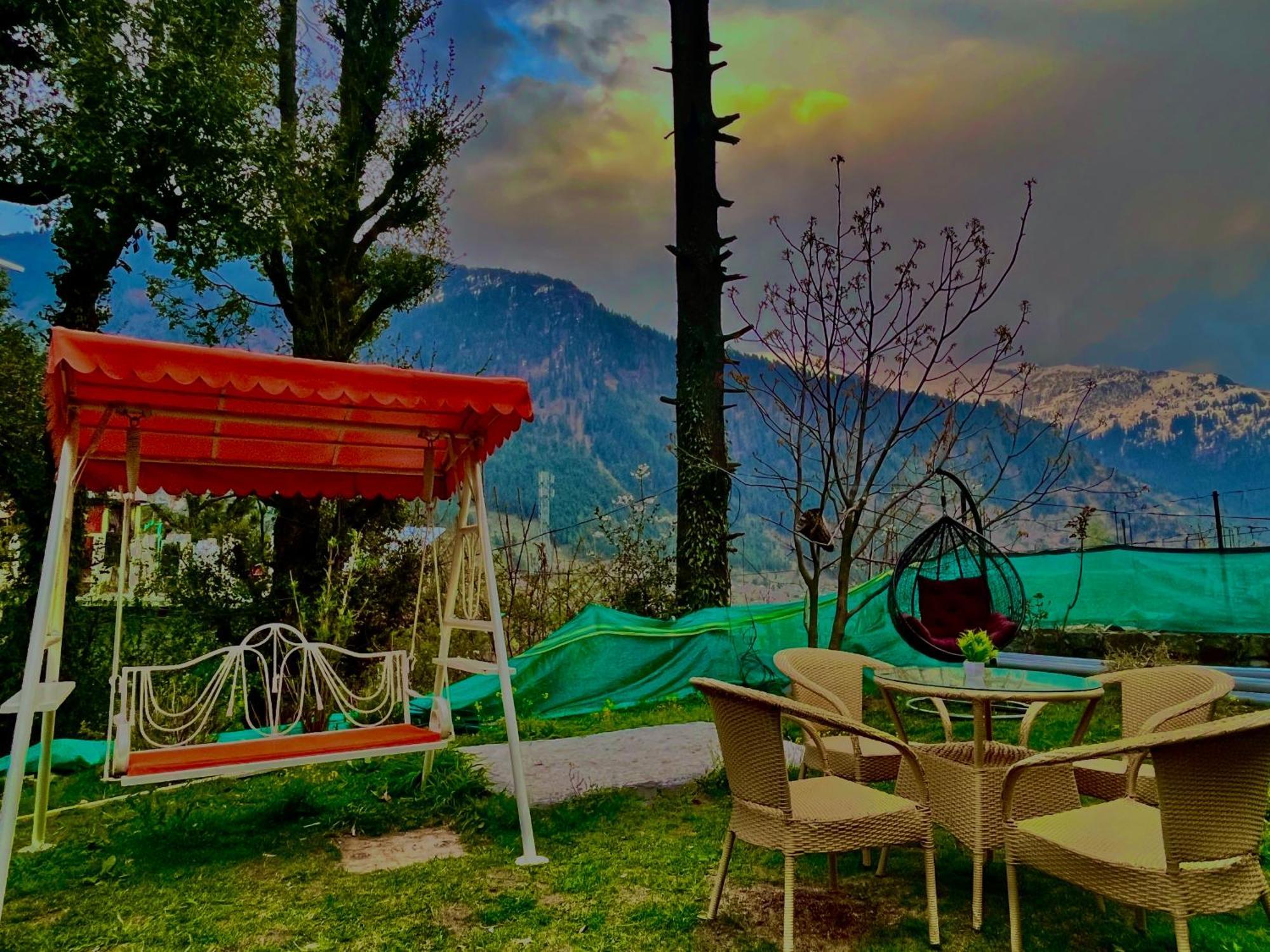 Hotel Woods - 1,2,3,4 & Available In With Scenic Mountain View 4*