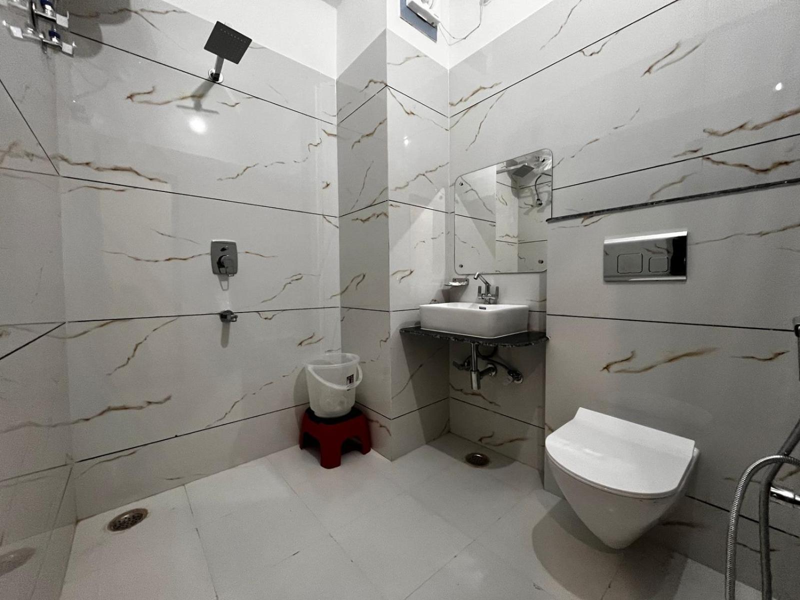 Krish Hotel Manali (Himachal Pradesh)