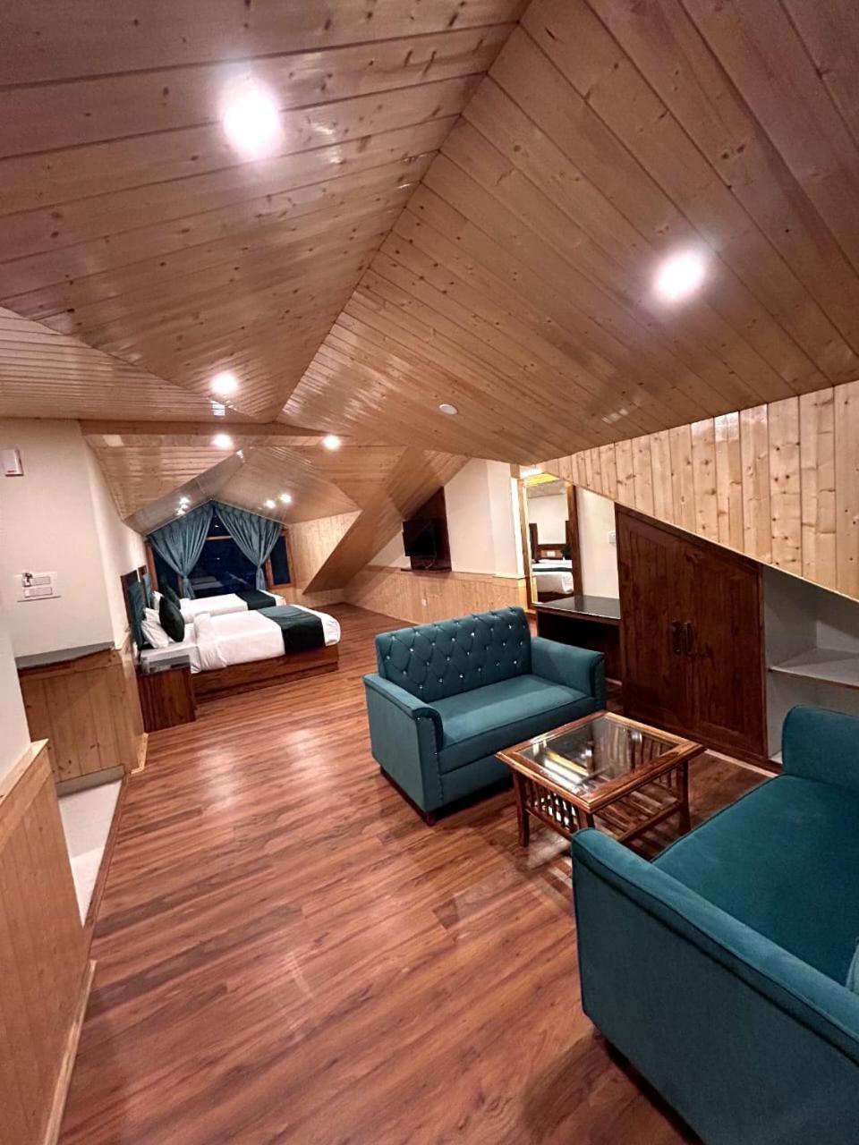Hidden Heaven Hotel Manali (Himachal Pradesh)