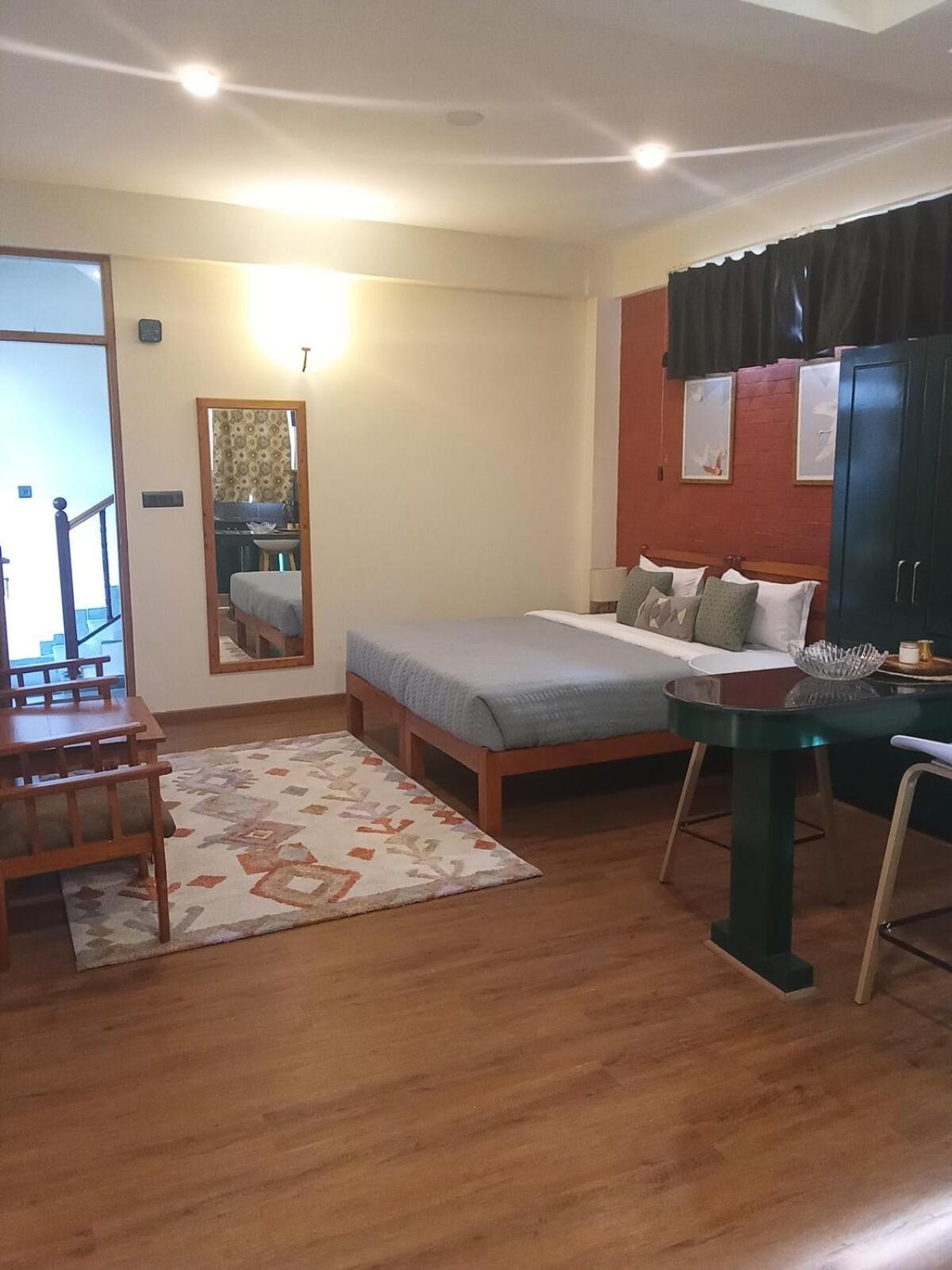 Johnson Apartment Manali (Himachal Pradesh)