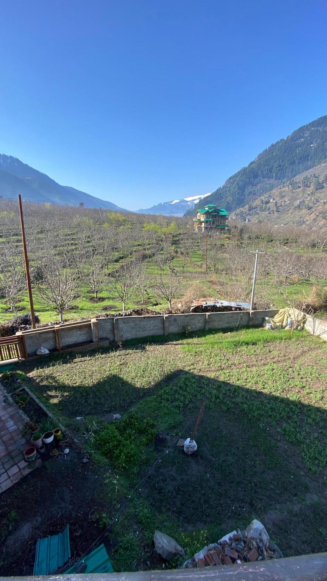 Guest house Aviyato Trimurti Manali (Himachal Pradesh)