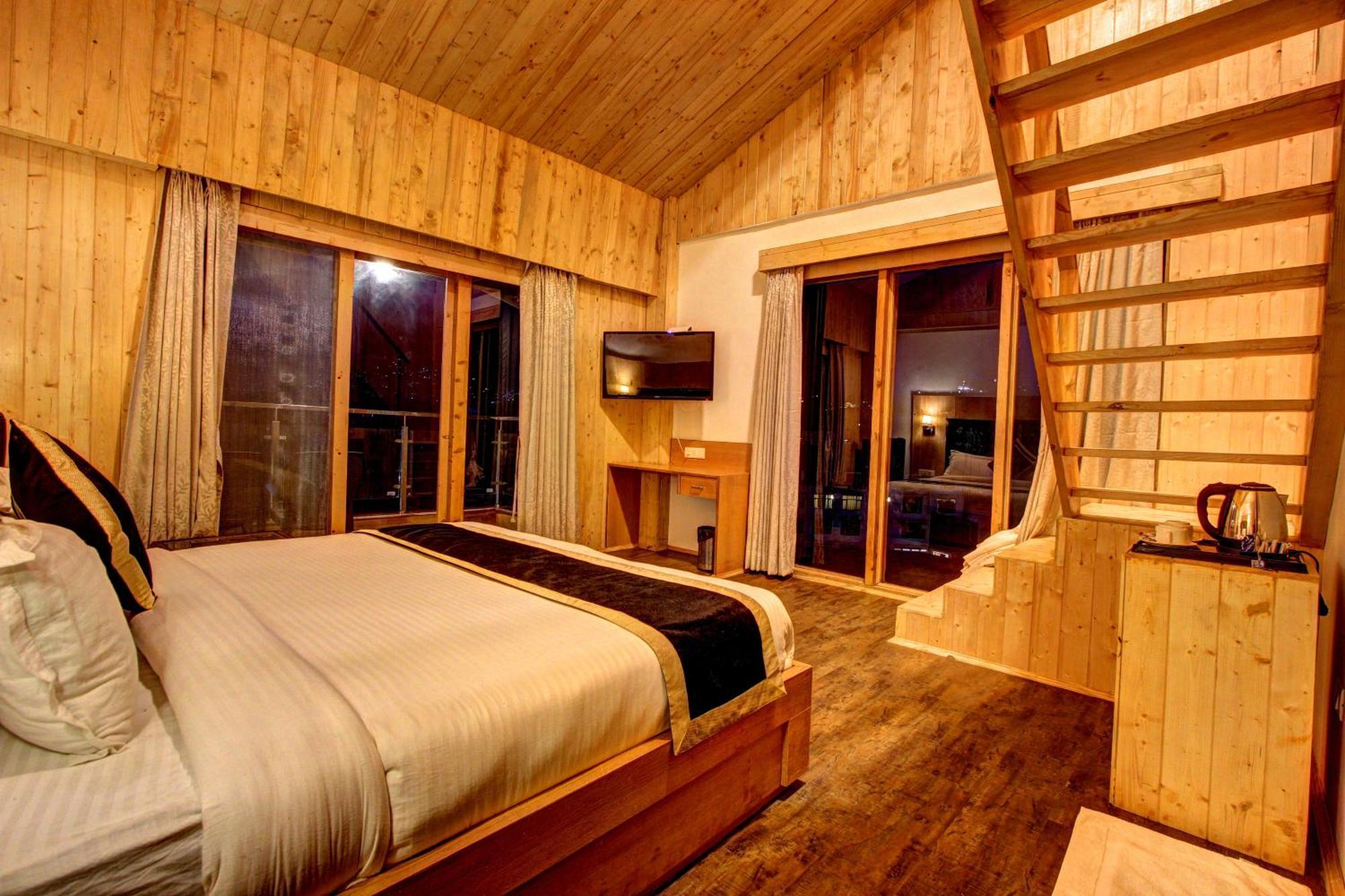 Hostel Bonfire Boutique - The Conifer Manali (Himachal Pradesh)