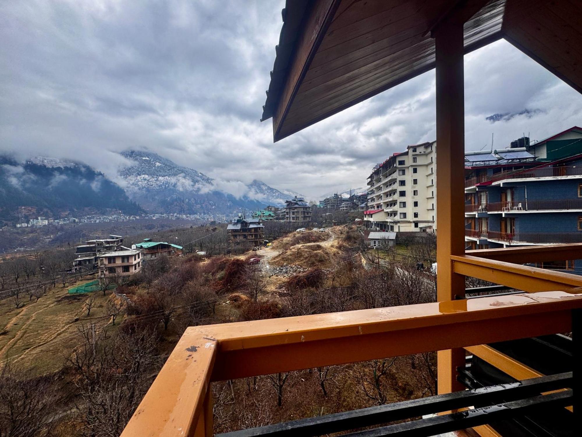 Namgials By Sky Group Hotel Manali (Himachal Pradesh)