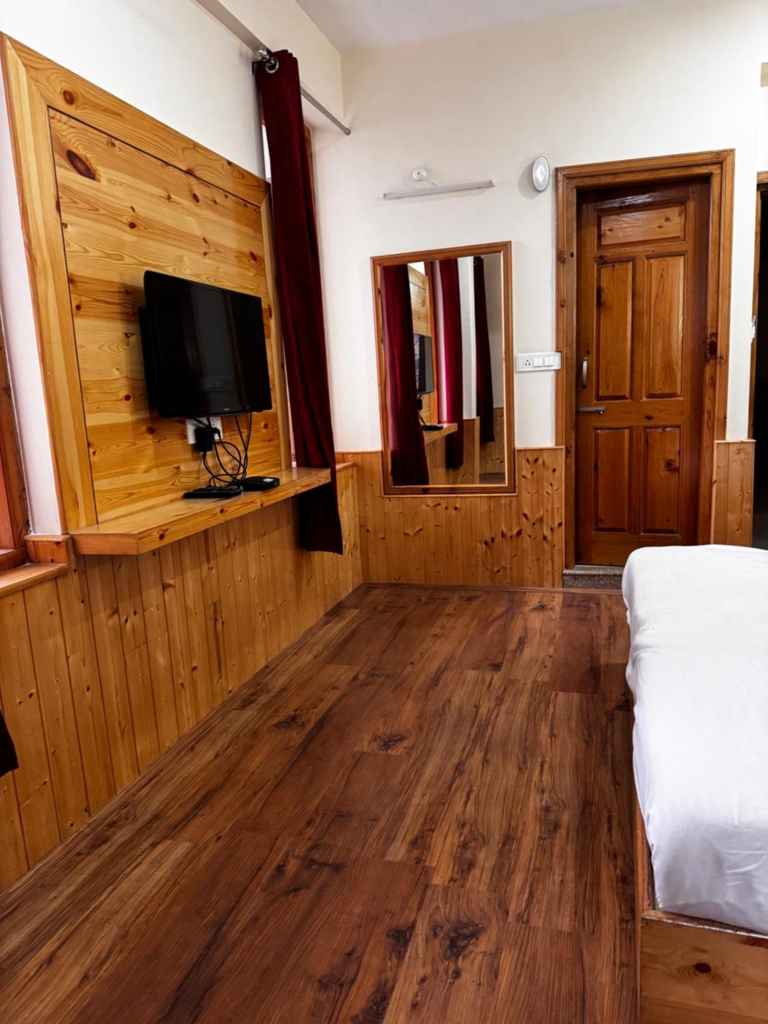 Hotel Namgials By Sky Group 3*