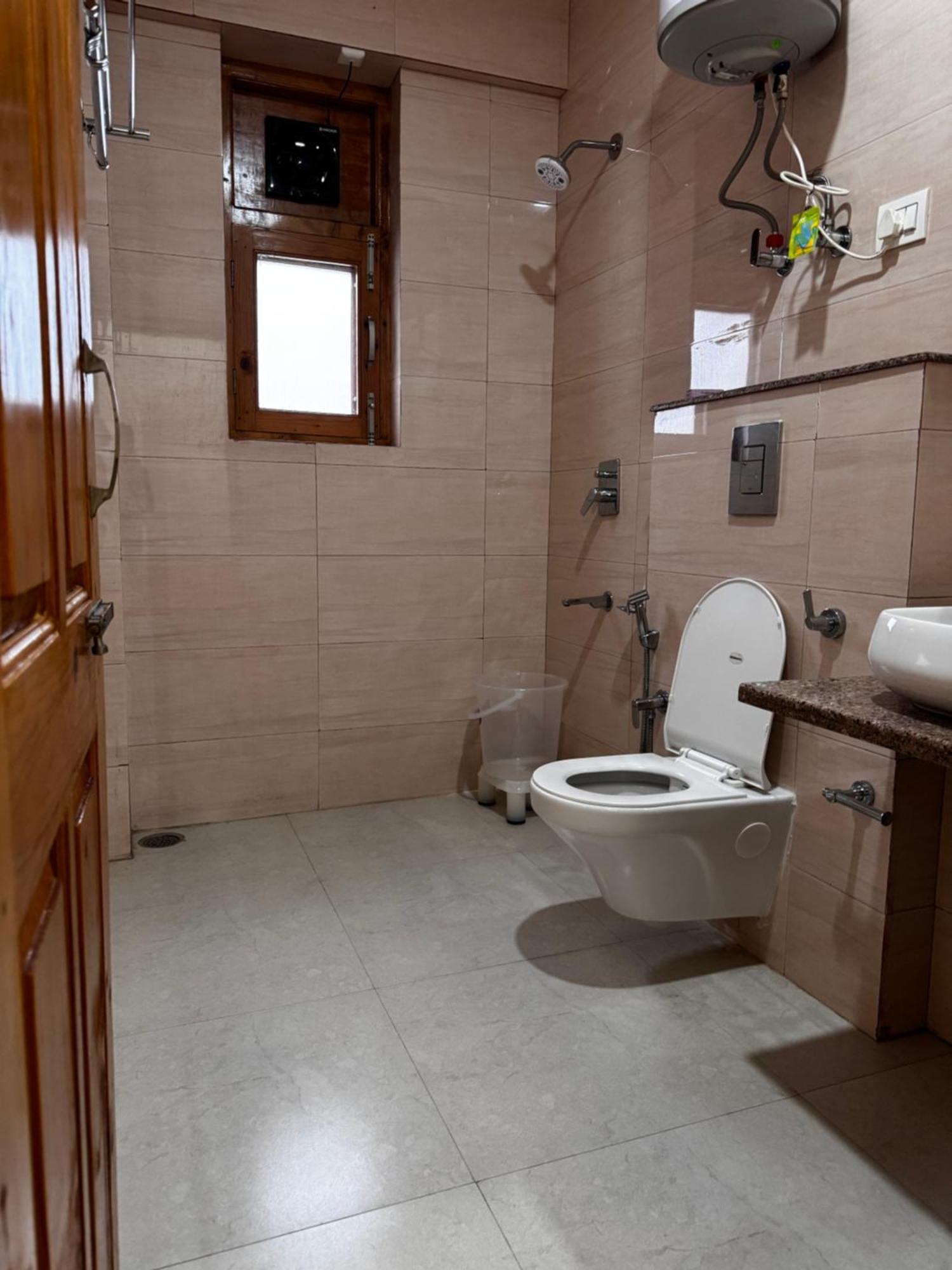 Hotel Namgials By Sky Group Manali (Himachal Pradesh)