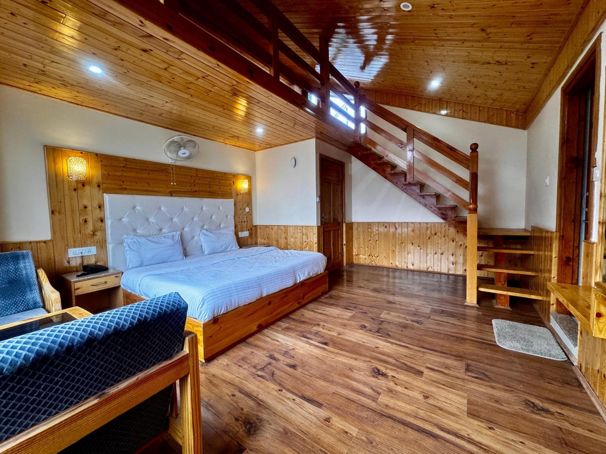 Hotel Namgials By Sky Group Manali (Himachal Pradesh)
