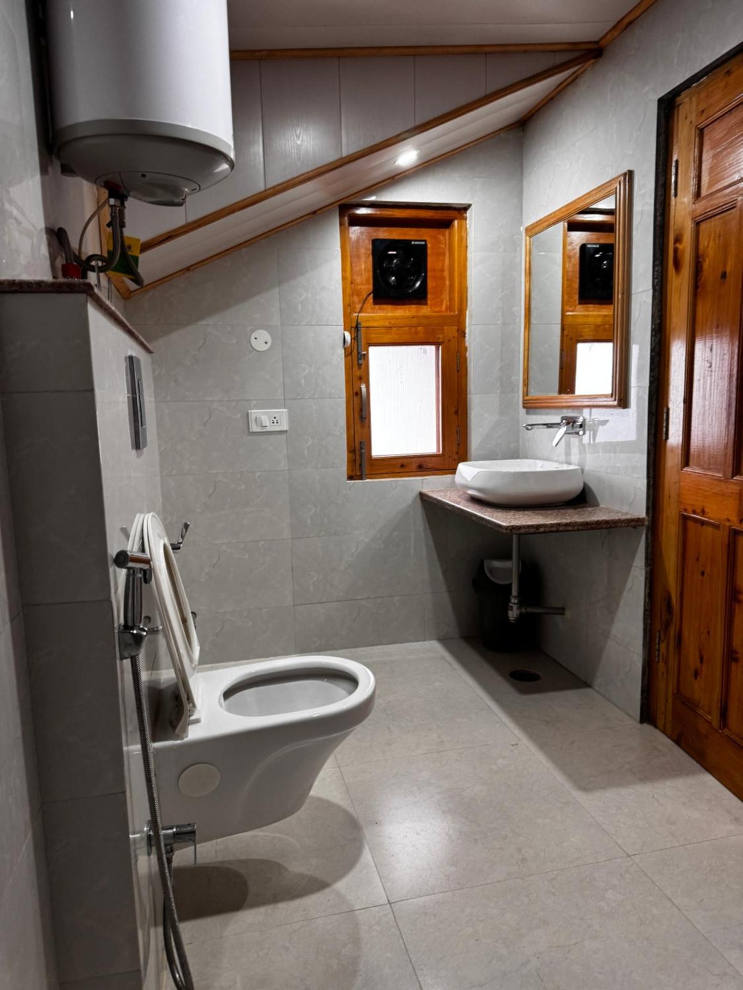Namgials By Sky Group Manali (Himachal Pradesh)