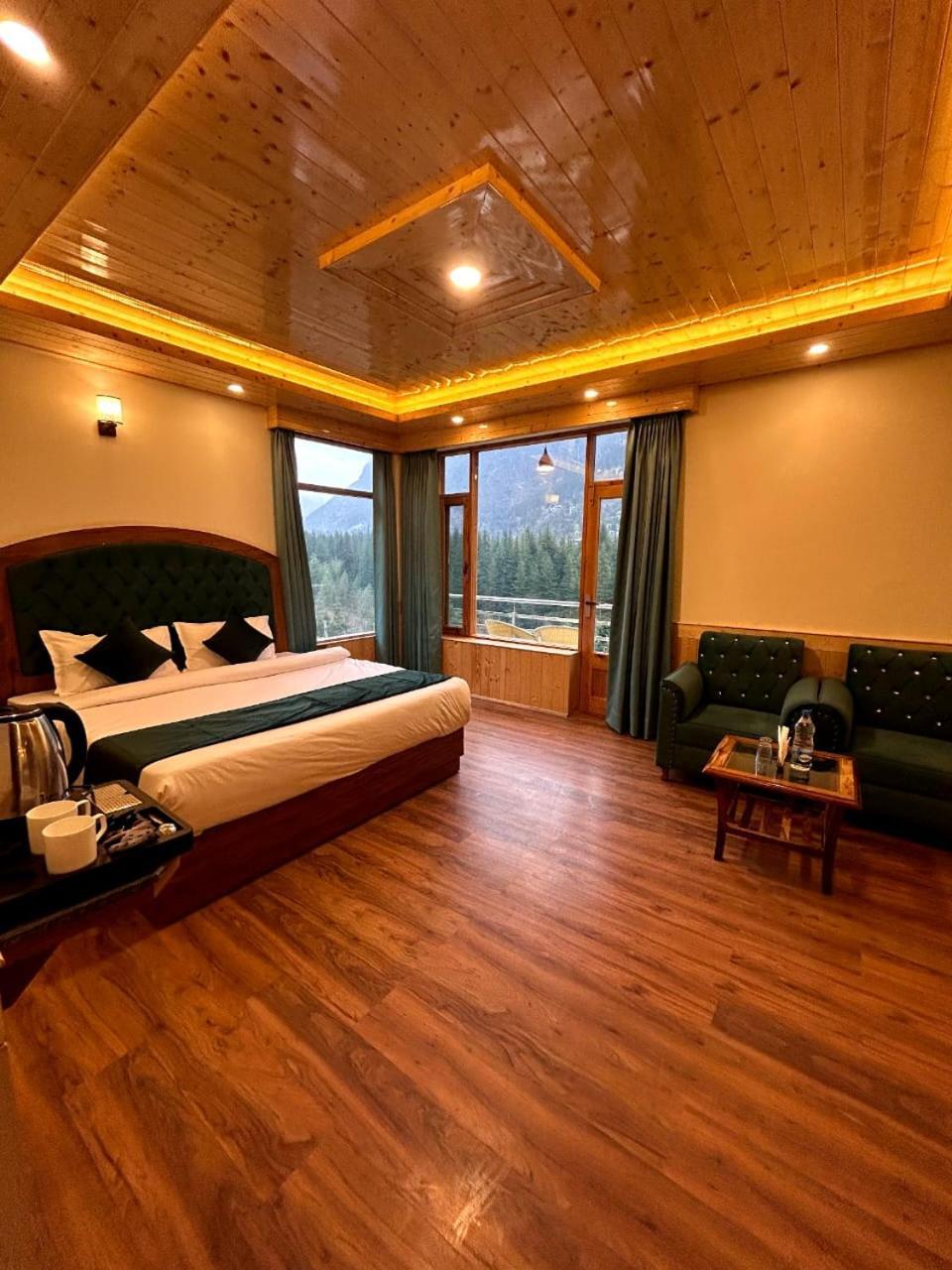 Resort Hidden Heaven Old Near Nature Park Jogni Waterfall View Rohtang Pass Mountain View *