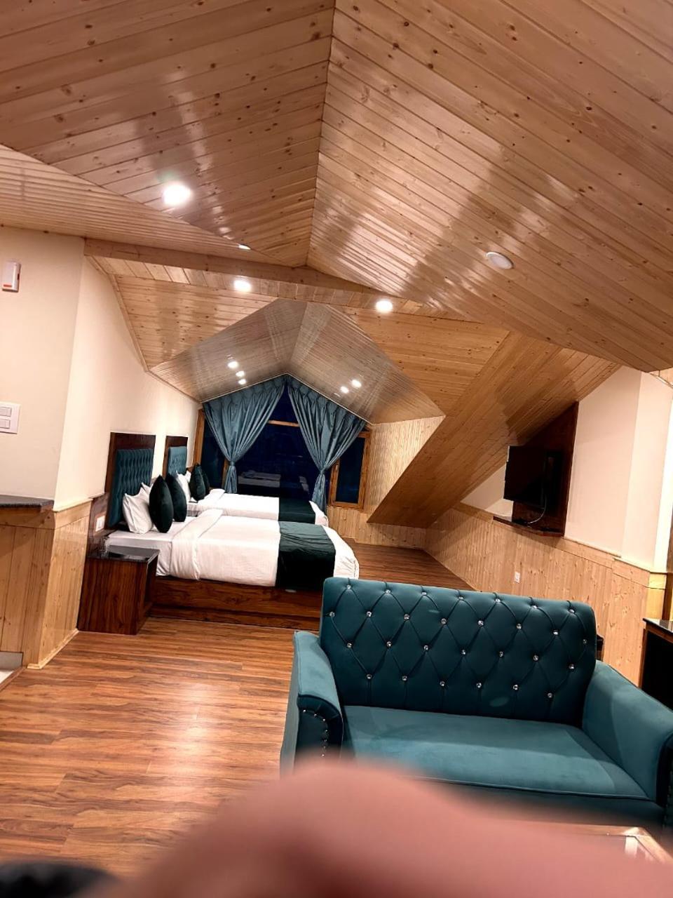 Heaven Hidden Old 4* Manali (Himachal Pradesh)