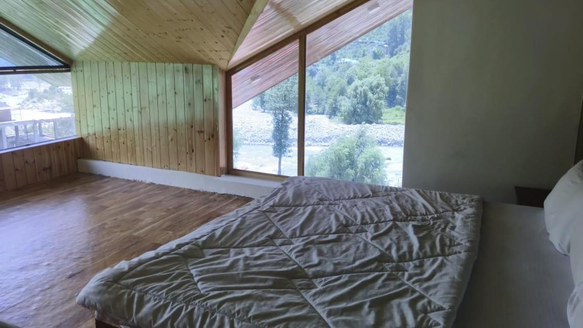 Avni By Ag & Company