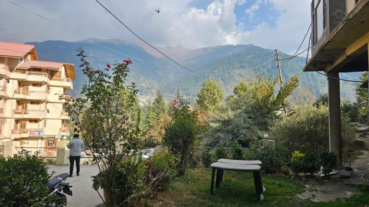 Hotel Kartik
