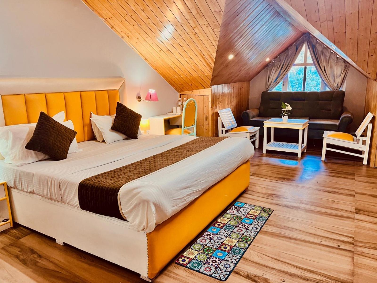 New Hadimba Palace - Mountain View With Premium Near Mall Road , Manali (Himachal Pradesh)