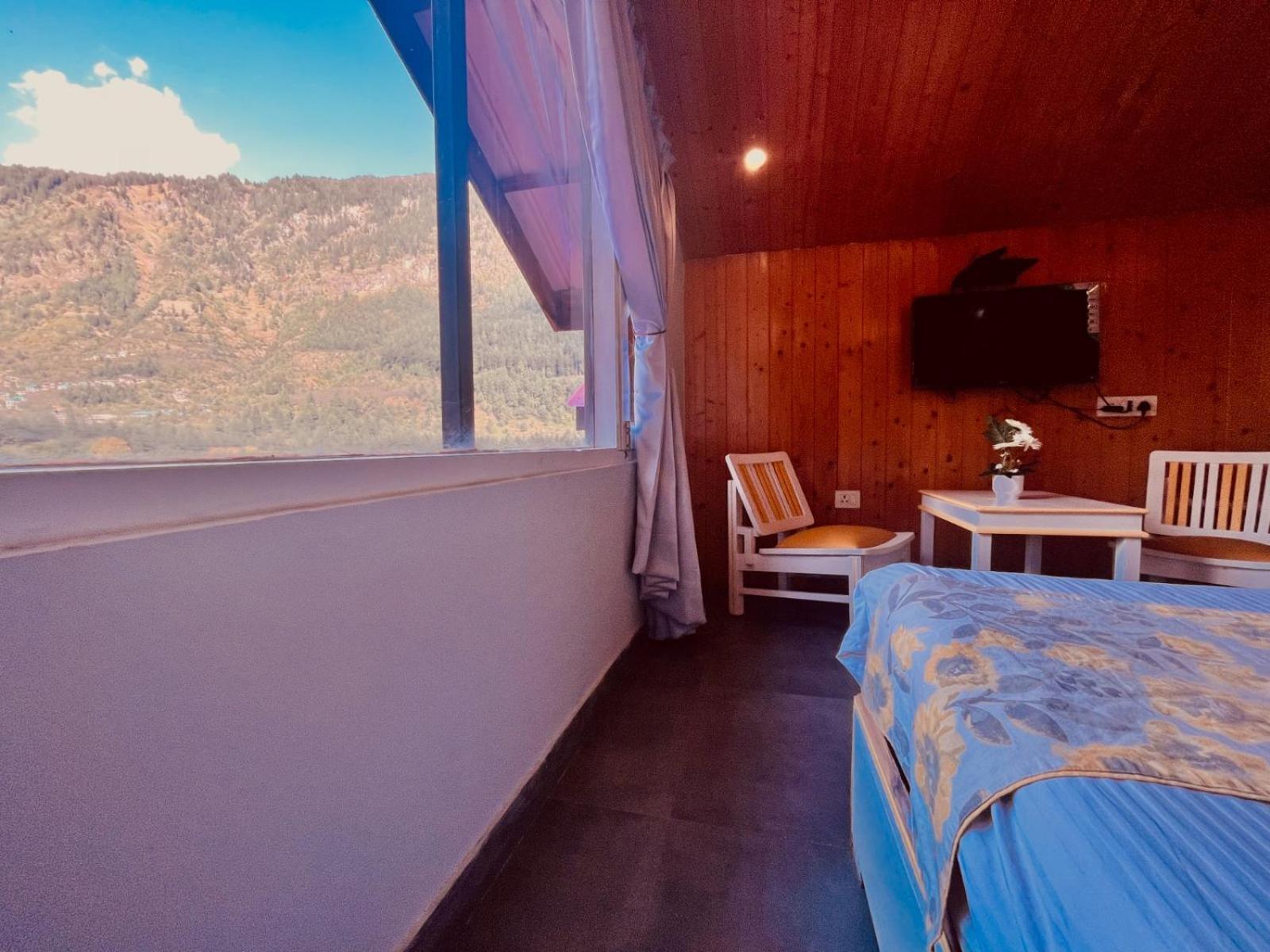 New Hadimba Palace - Mountain View With Premium Near Mall Road , 3* Manali (Himachal Pradesh)