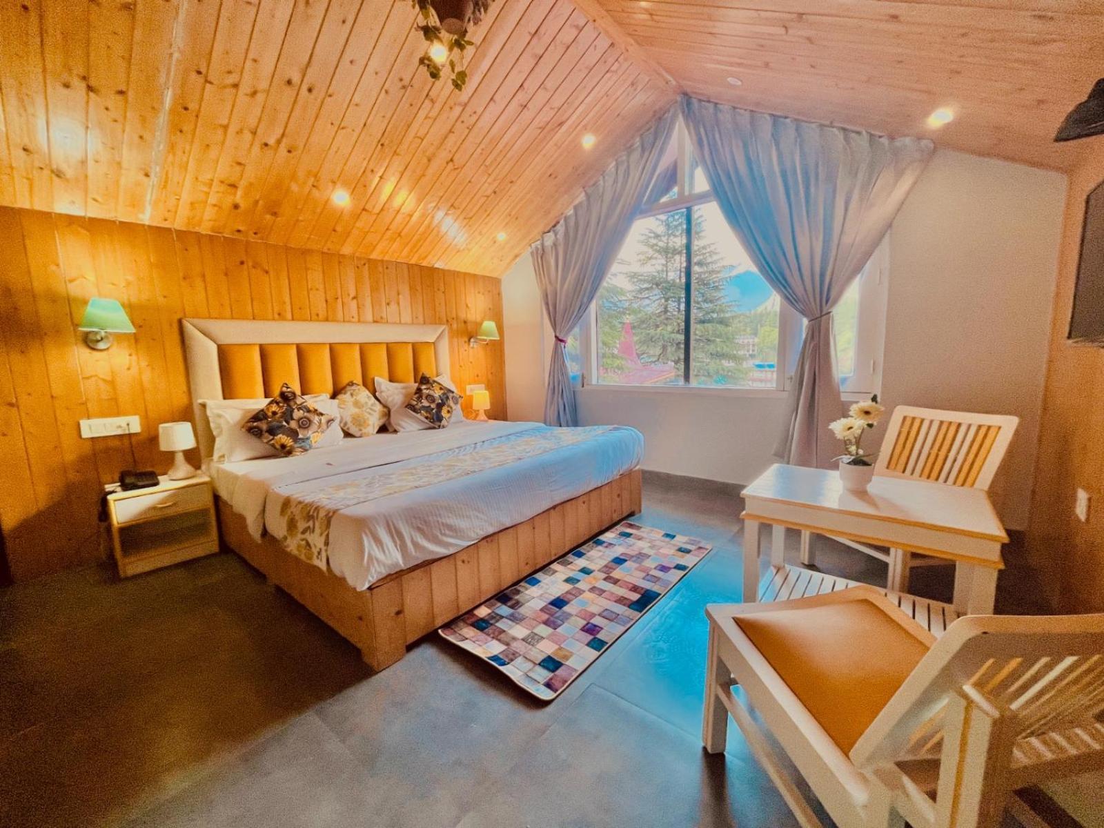 New Hadimba Palace - Mountain View With Premium Near Mall Road , Hotel Manali (Himachal Pradesh)