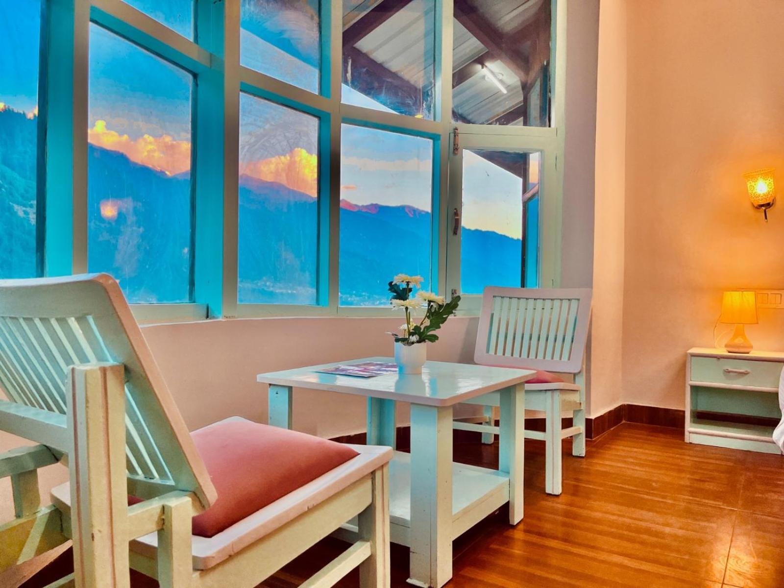 New Hadimba Palace - Mountain View With Premium Near Mall Road , Manali (Himachal Pradesh)