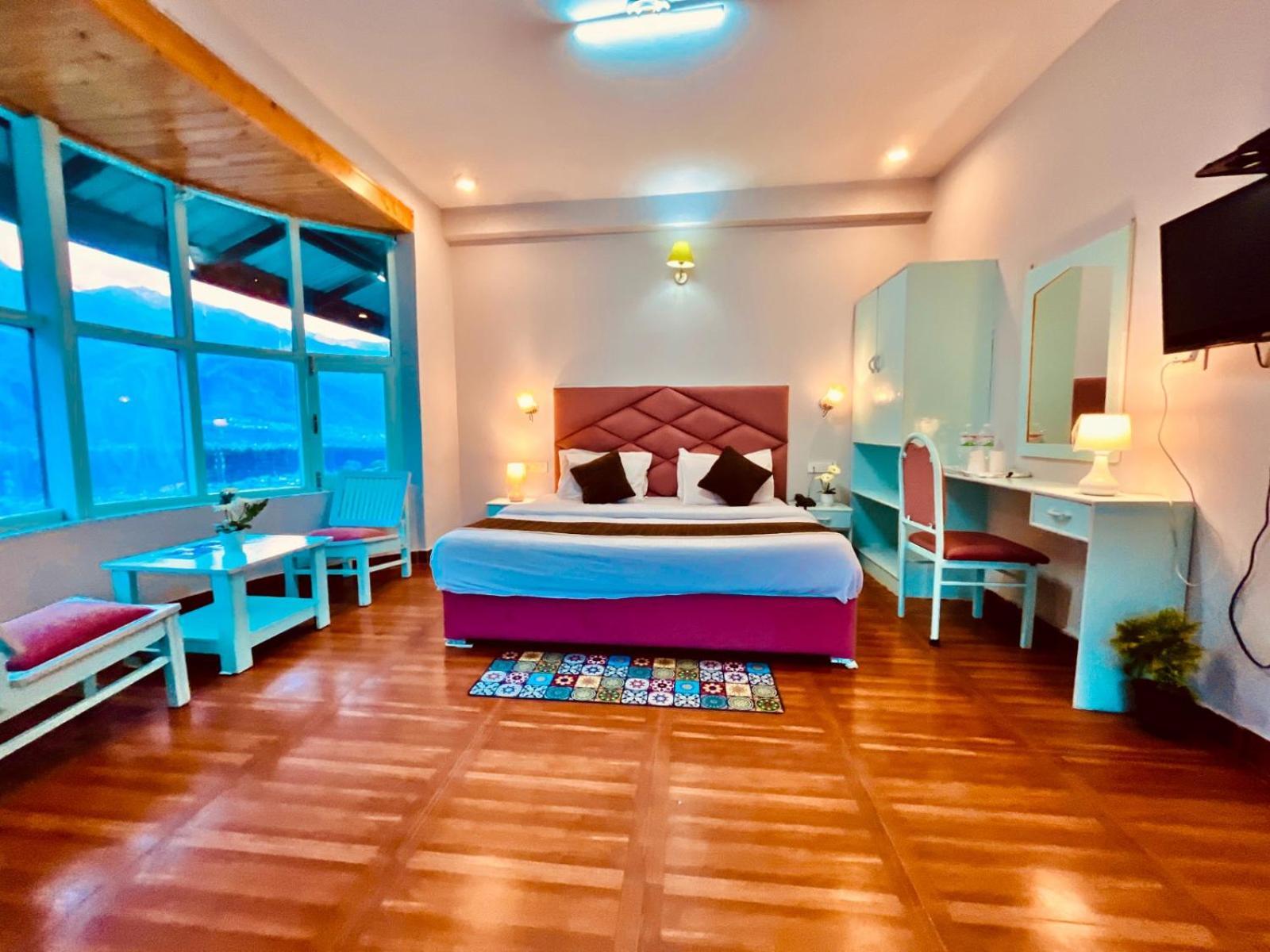 New Hadimba Palace - Mountain View With Premium Near Mall Road , Manali (Himachal Pradesh)