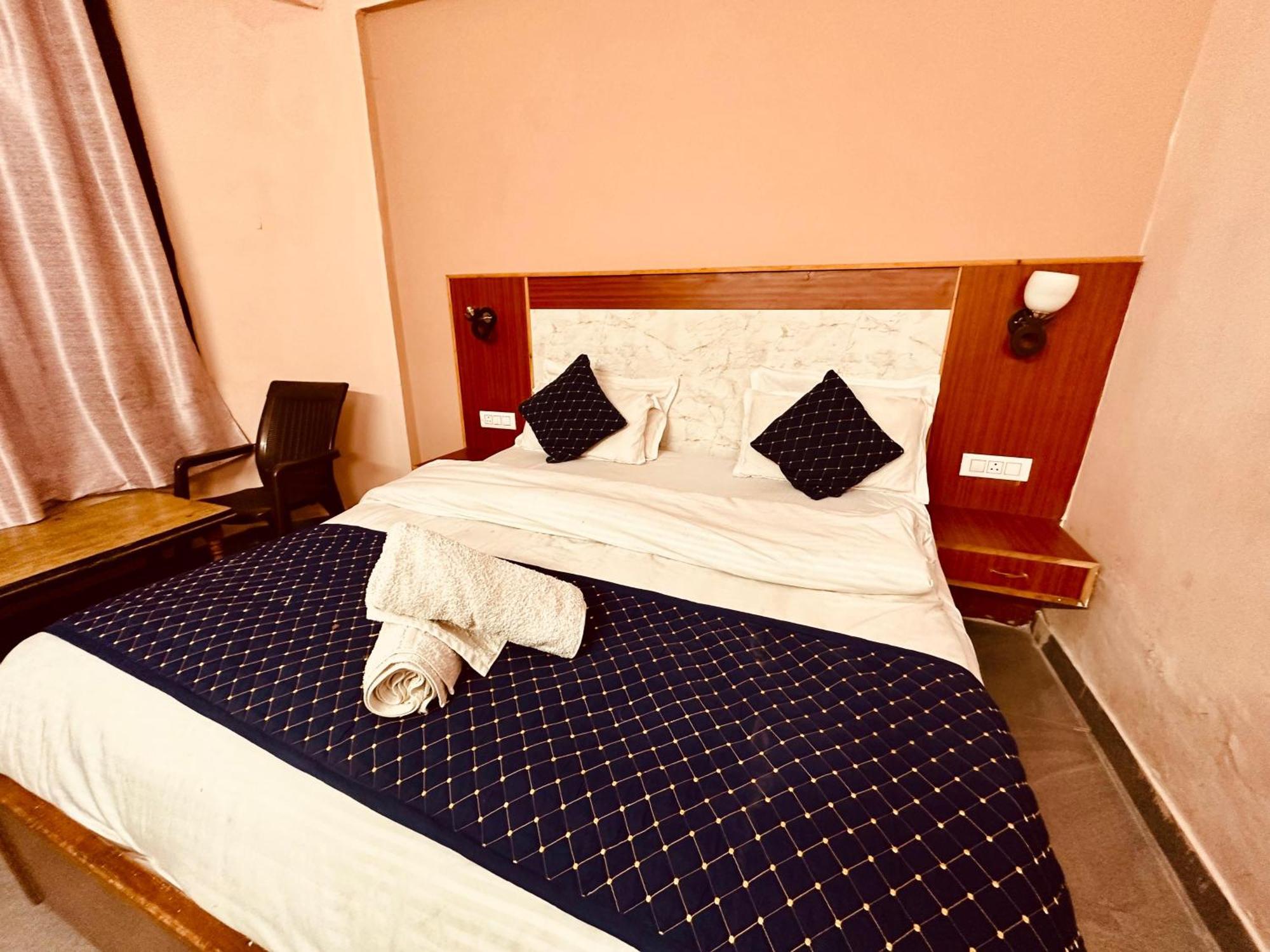 Hotel D Kanchan 3*