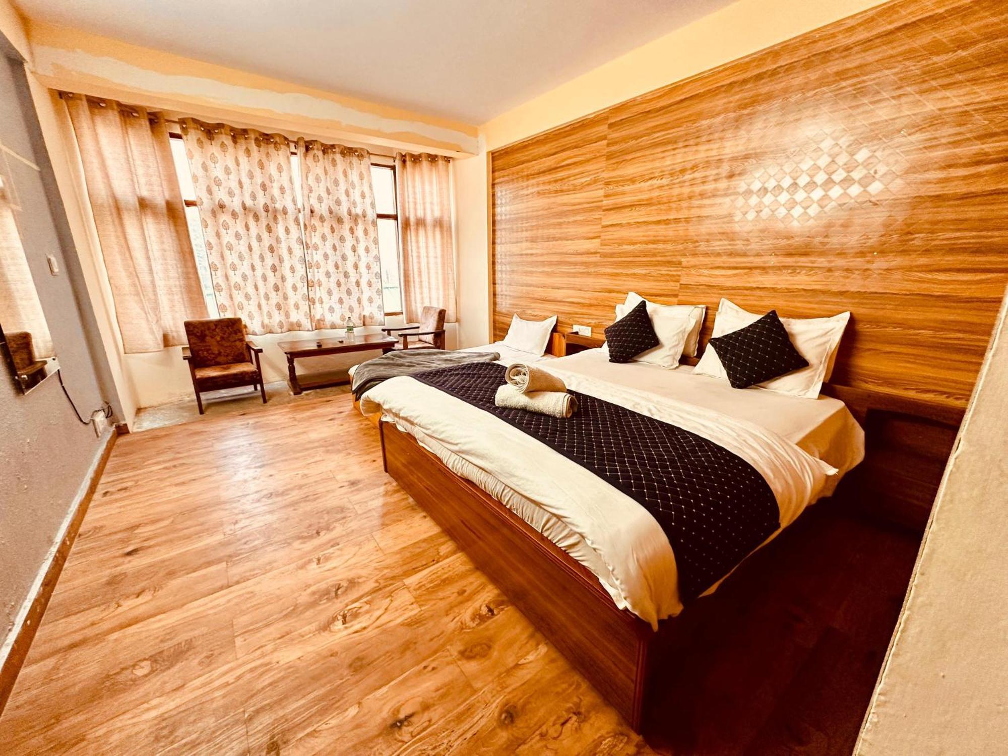 Hotel D Kanchan