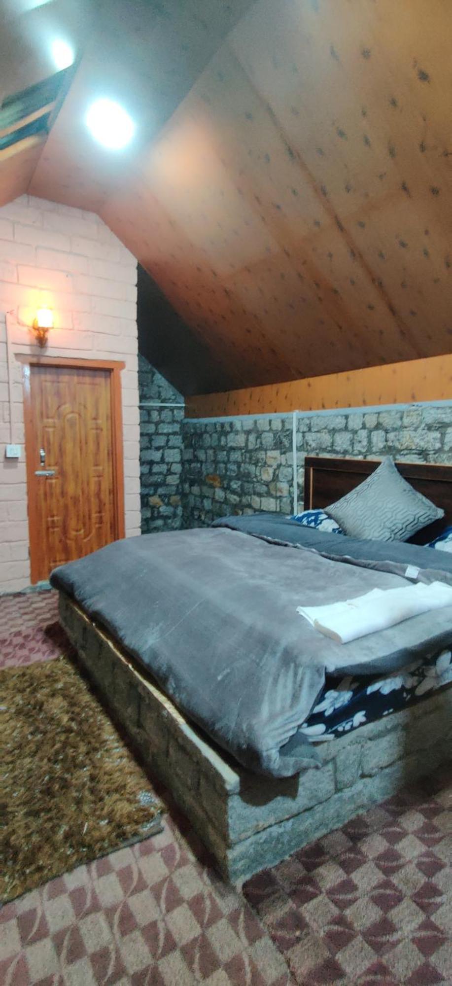 Holiday home Stone Huts *