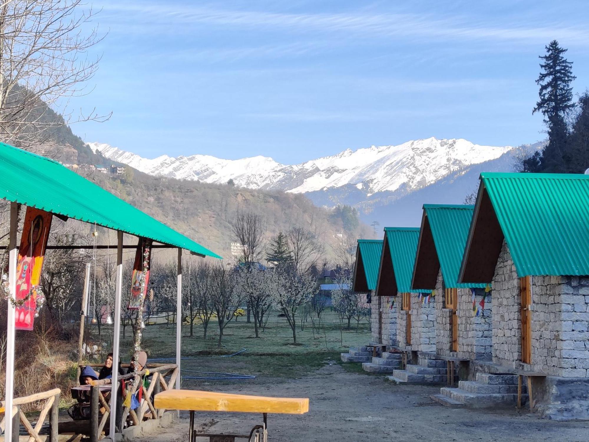 Stone Huts Holiday home