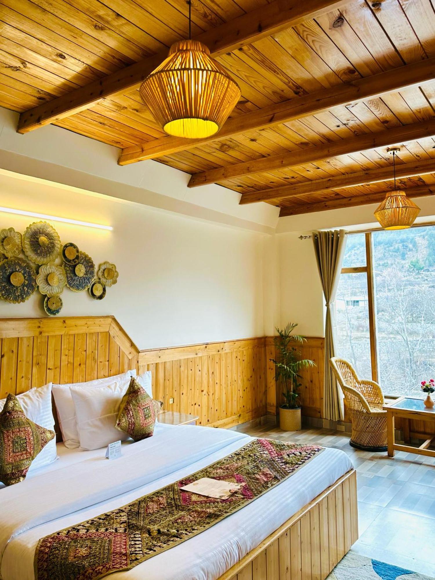 Orzu Boutique Stays Manali Homestay *