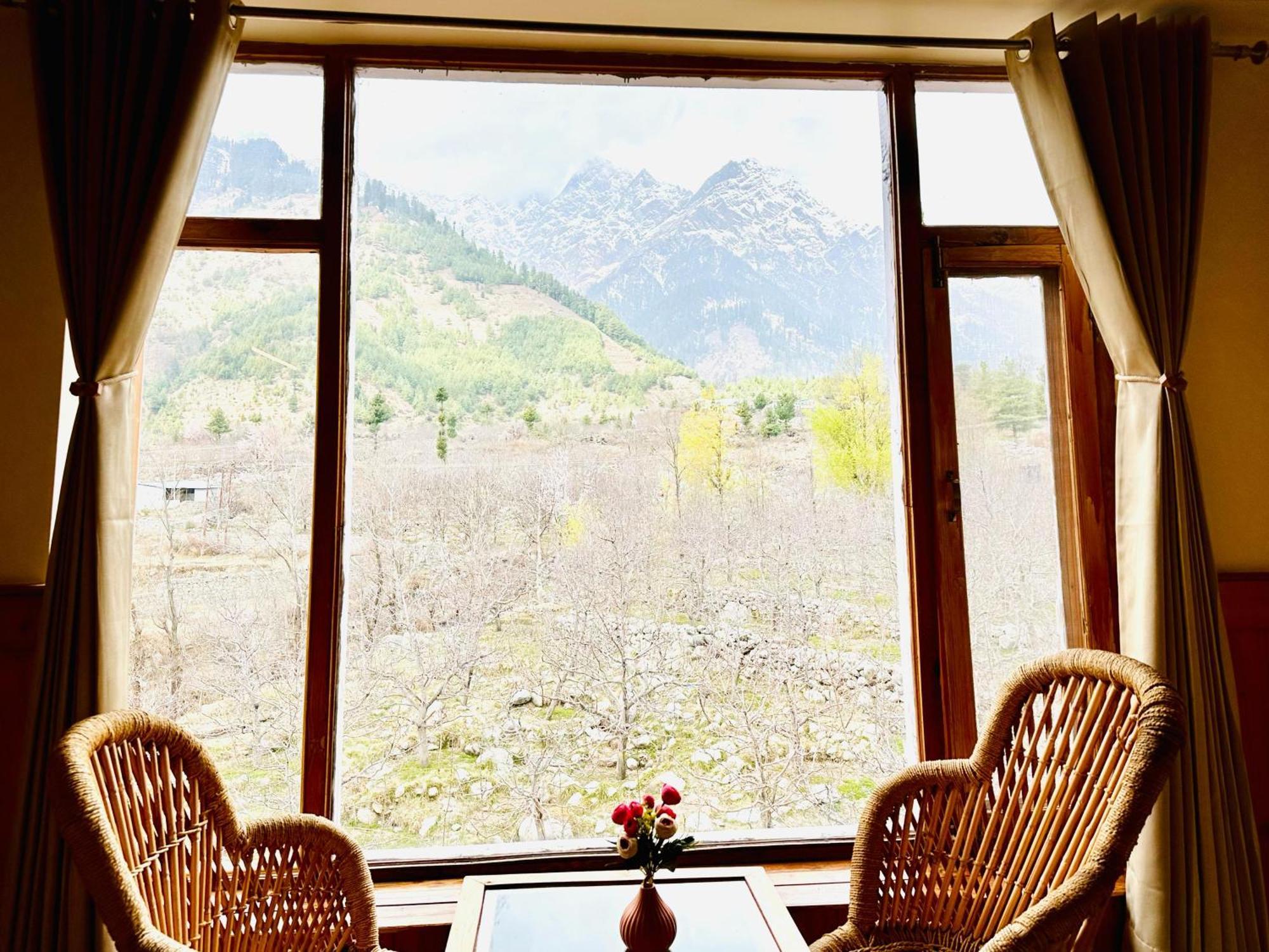 Orzu Boutique Stays Manali Homestay *