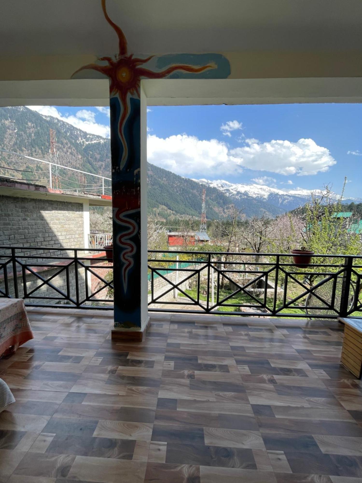 Homestay Shehjaar