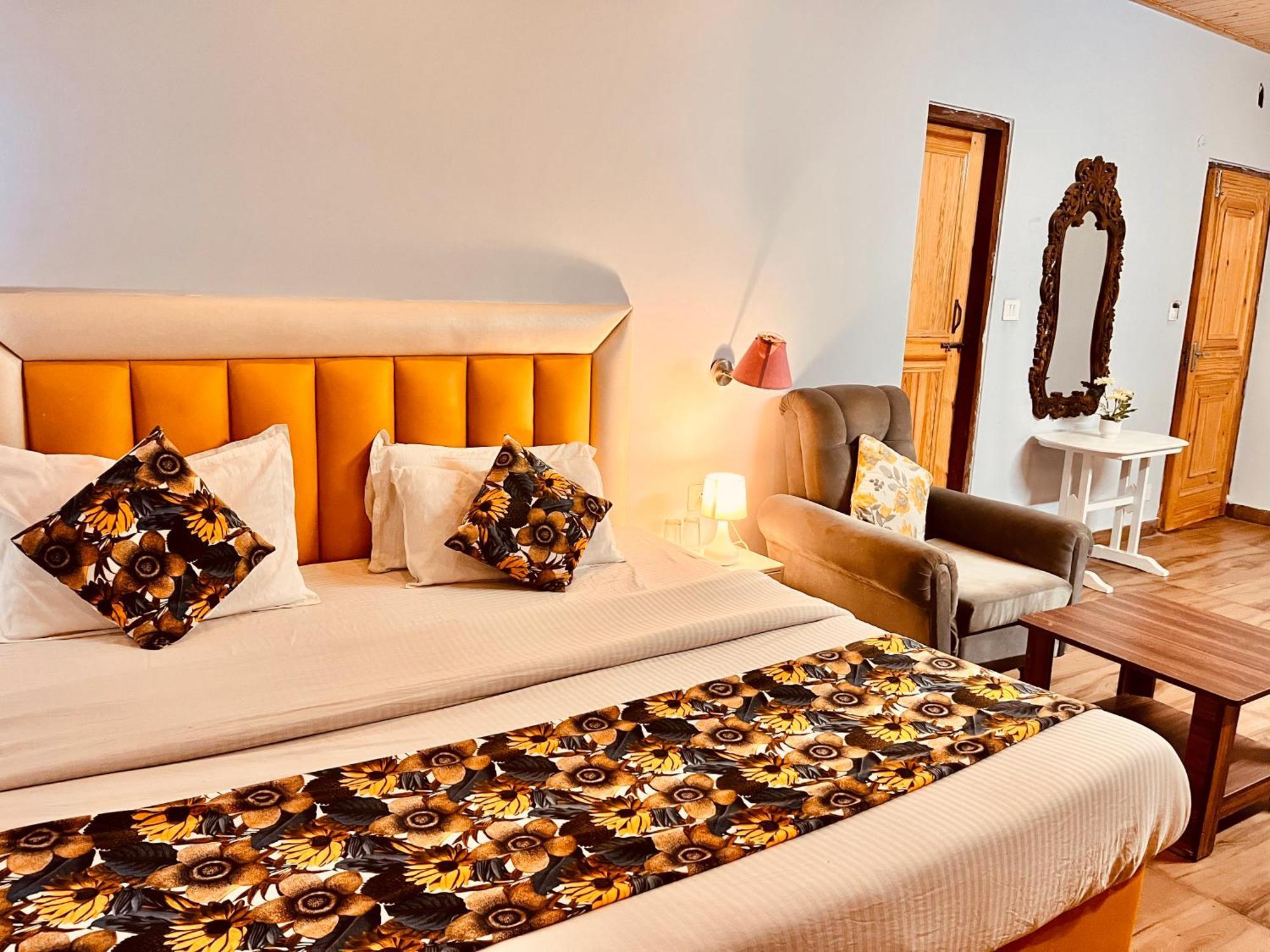 The Hadimba Palace, Hotel Manali (Himachal Pradesh)